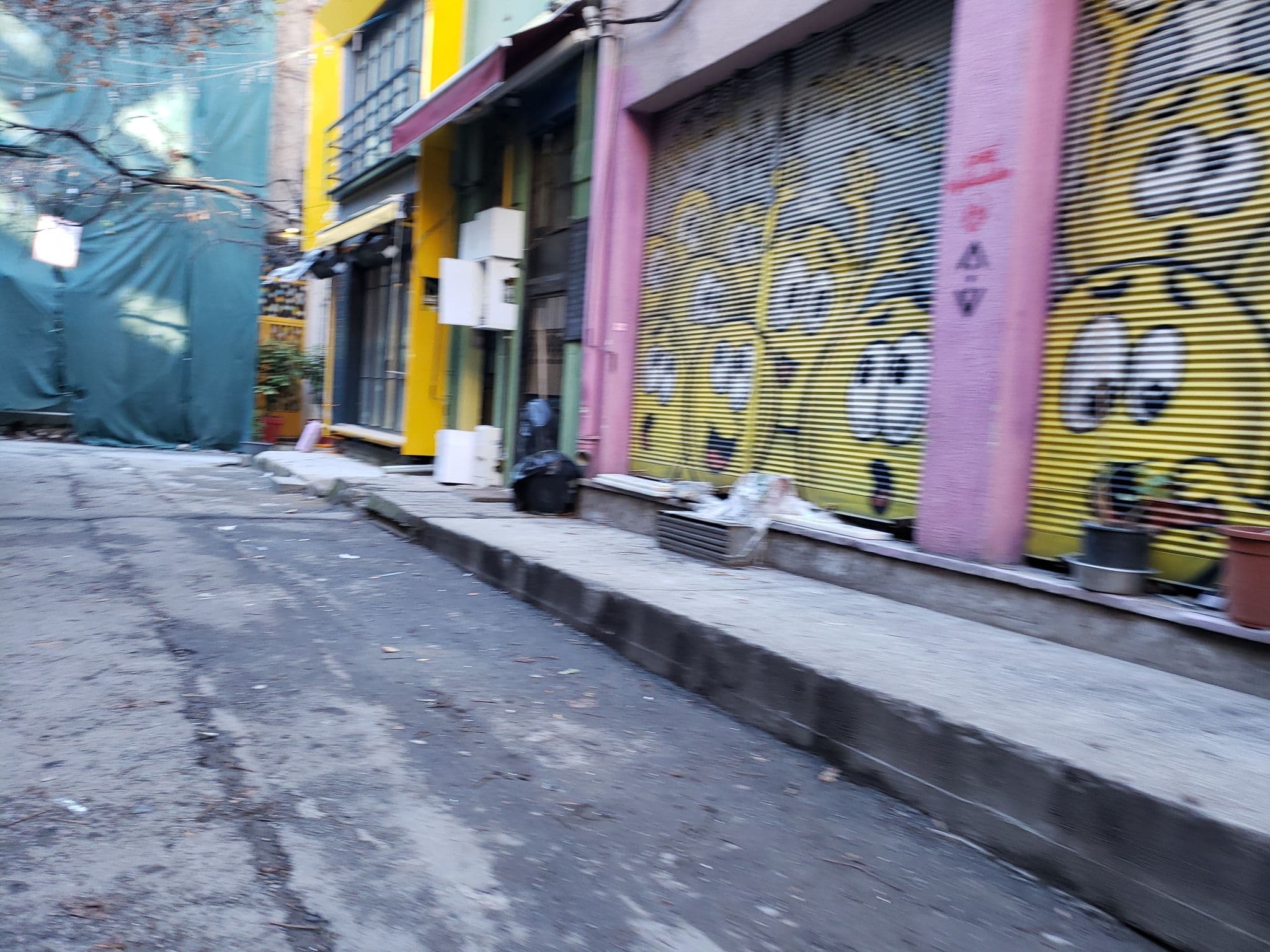 Street view near Smart And Simple Hotel Karaköy, Eminönü — © mapfool (CC BY-SA · Mapillary)