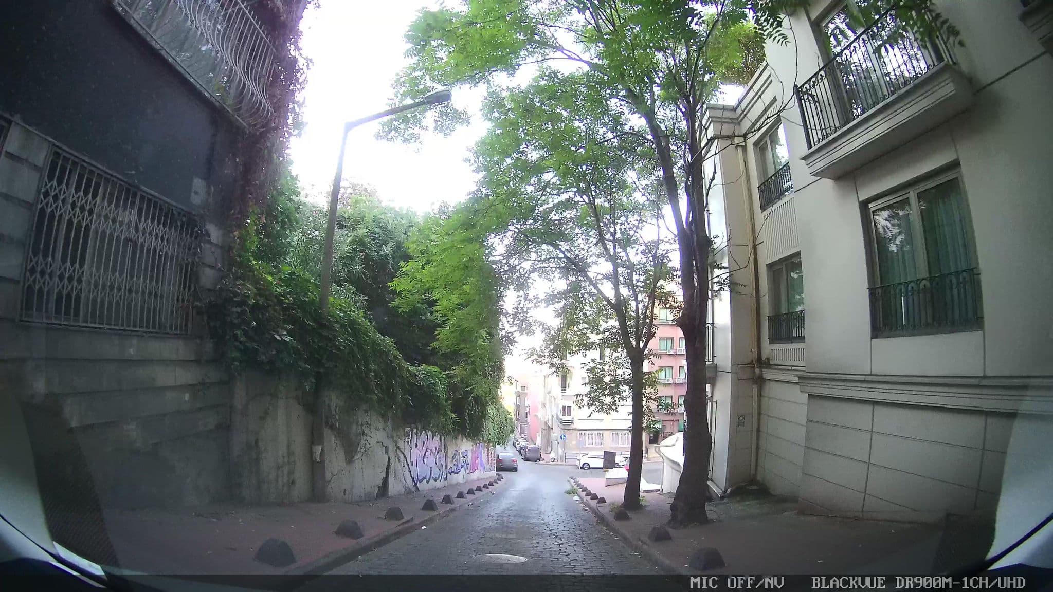 Street view near ottoman palace hotel 3rd floor, Eminönü — © asturksever (CC BY-SA · Mapillary)