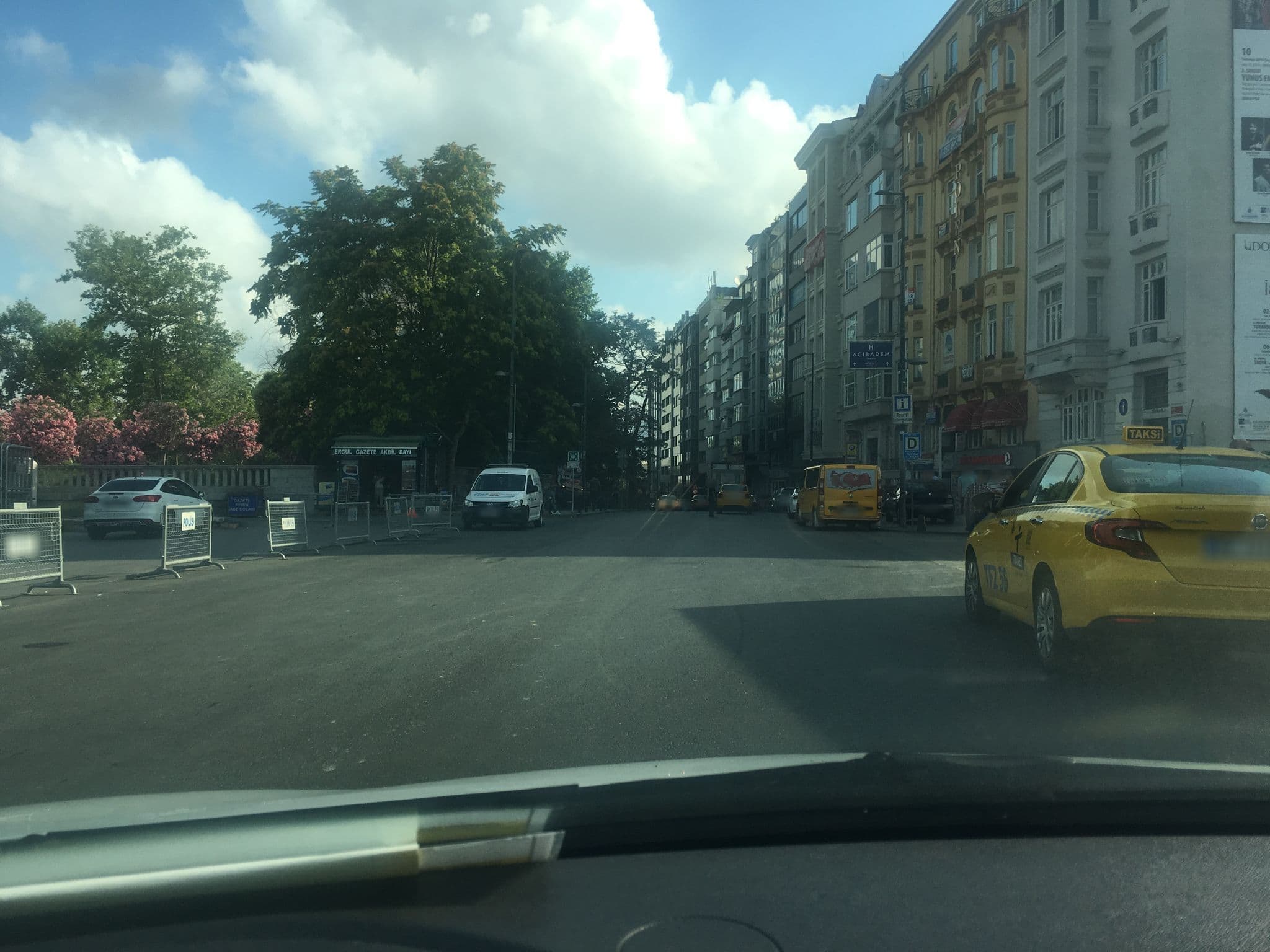 Street view near İstanbul çark Otel, Eminönü — © myusufuyan (CC BY-SA · Mapillary)