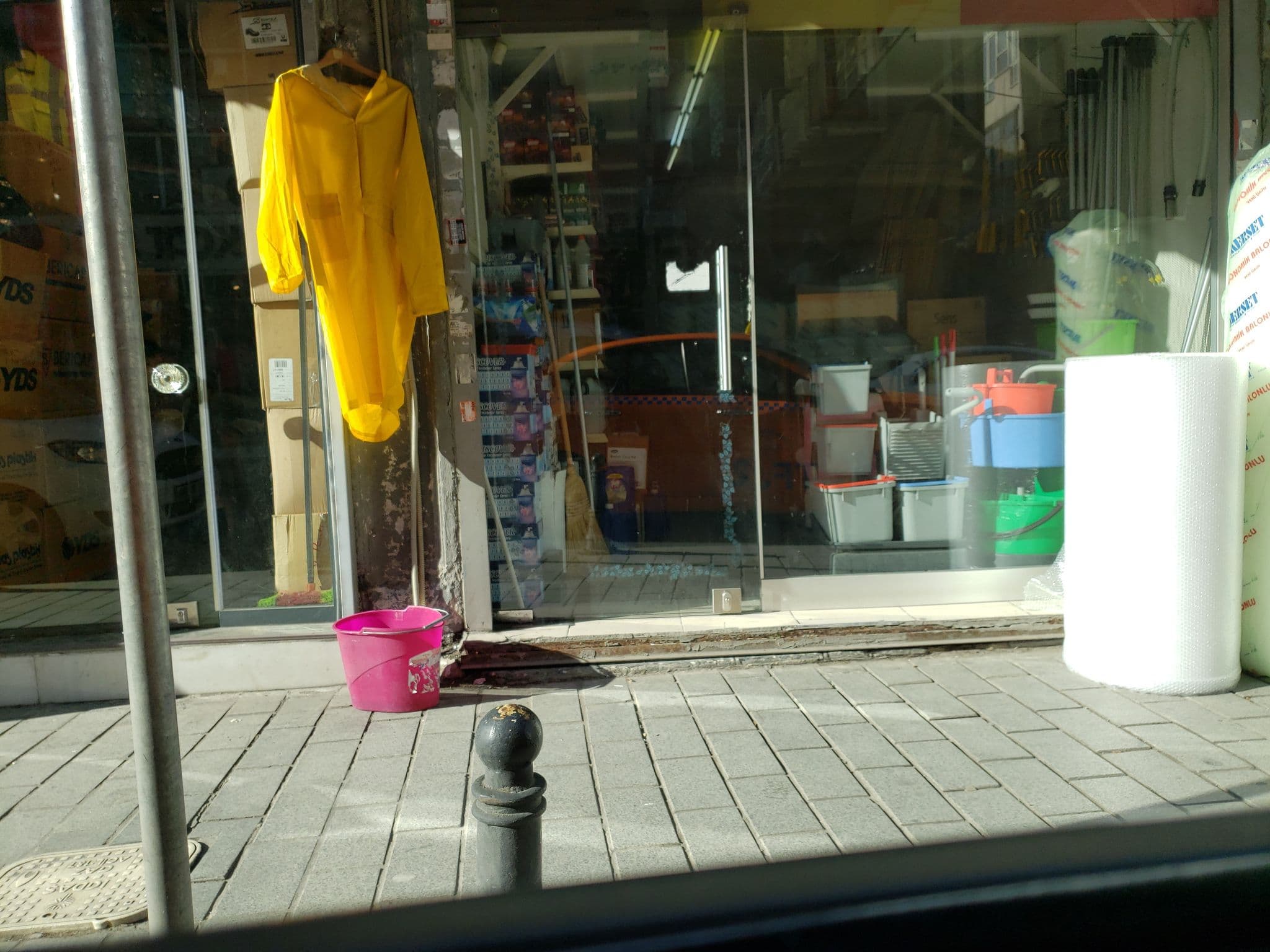 Street view near Büyük Balıklı Han Otel, Eminönü — © mapfool (CC BY-SA · Mapillary)