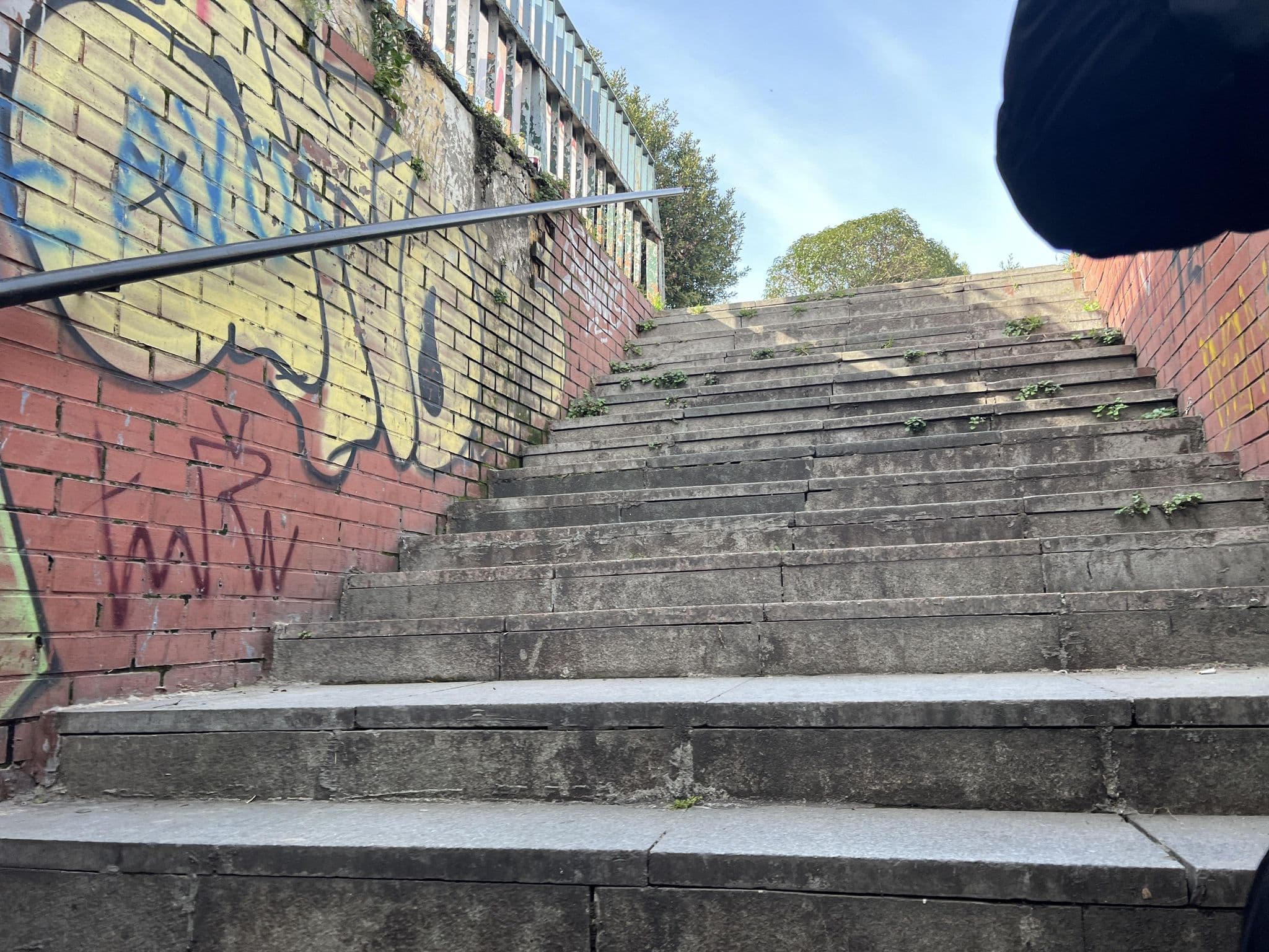 Street view near Peradays Boutique Hotel, Eminönü — © shogohirasawa (CC BY-SA · Mapillary)