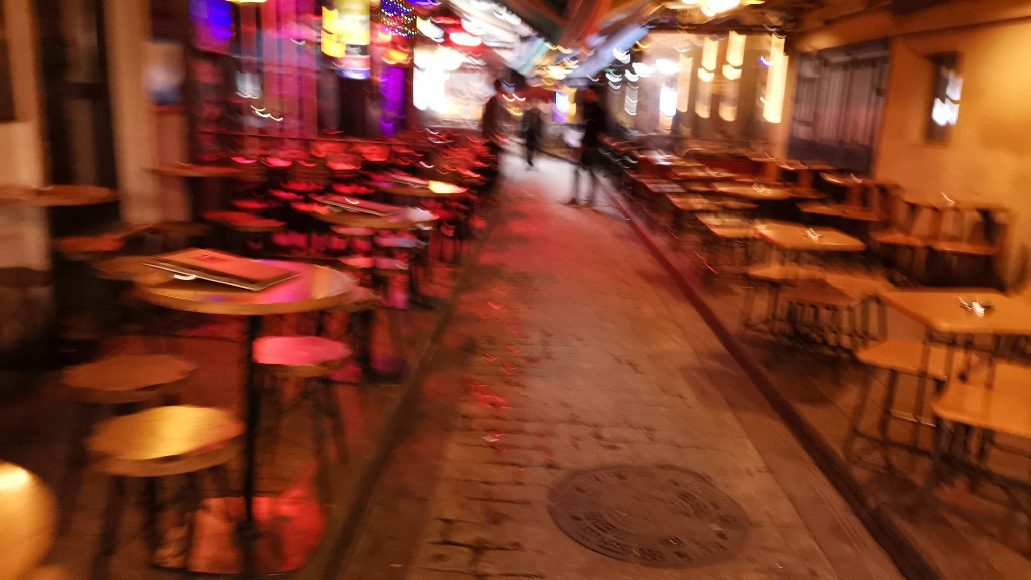 Street view near Hotel Martin, Eminönü — © asturksever (CC BY-SA · Mapillary)