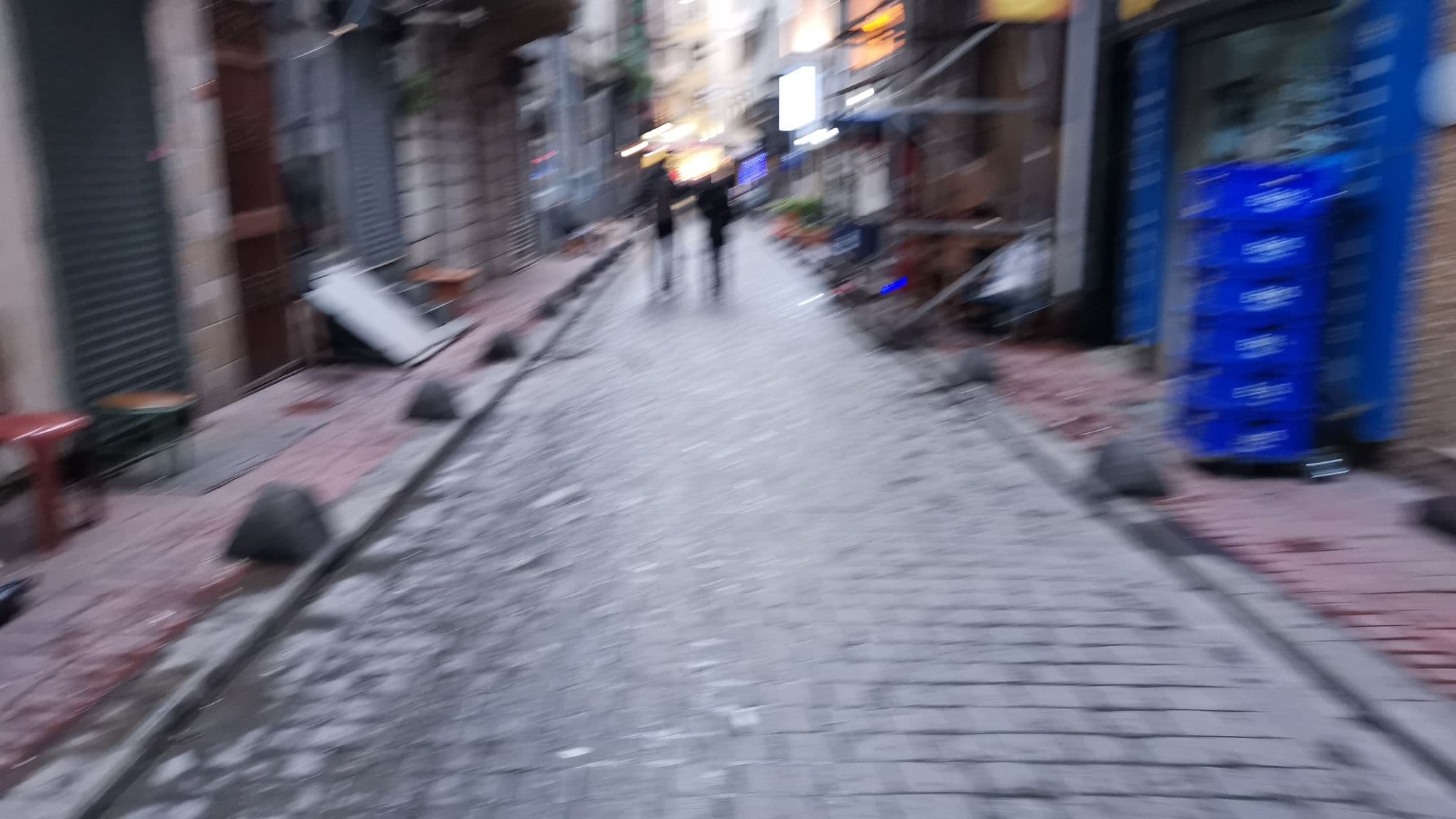 Street view near Cenevre Otel, Eminönü — © asturksever (CC BY-SA · Mapillary)