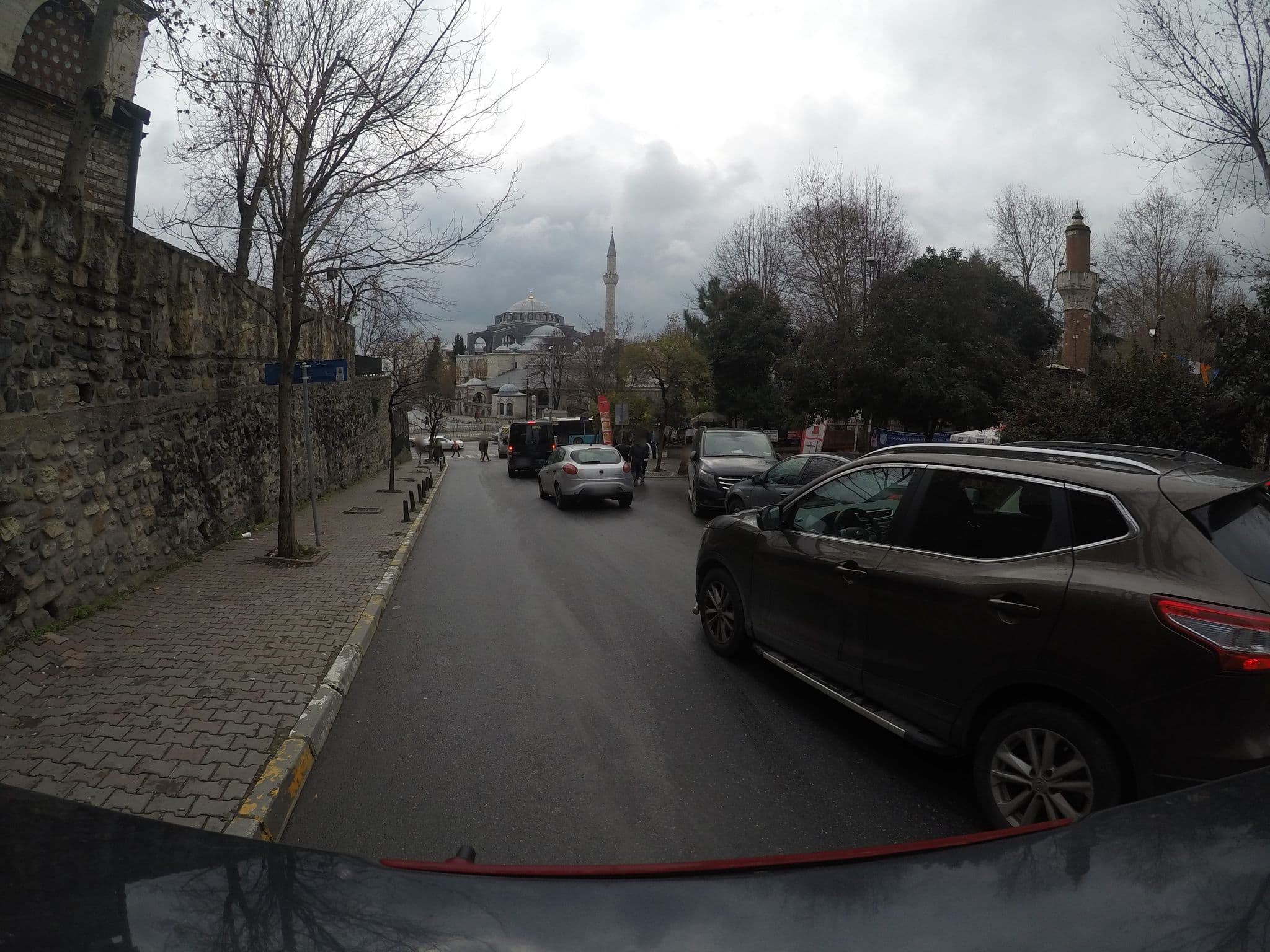 Street view near Aydin Han asansor, Eminönü — © chrisbeddow (CC BY-SA · Mapillary)