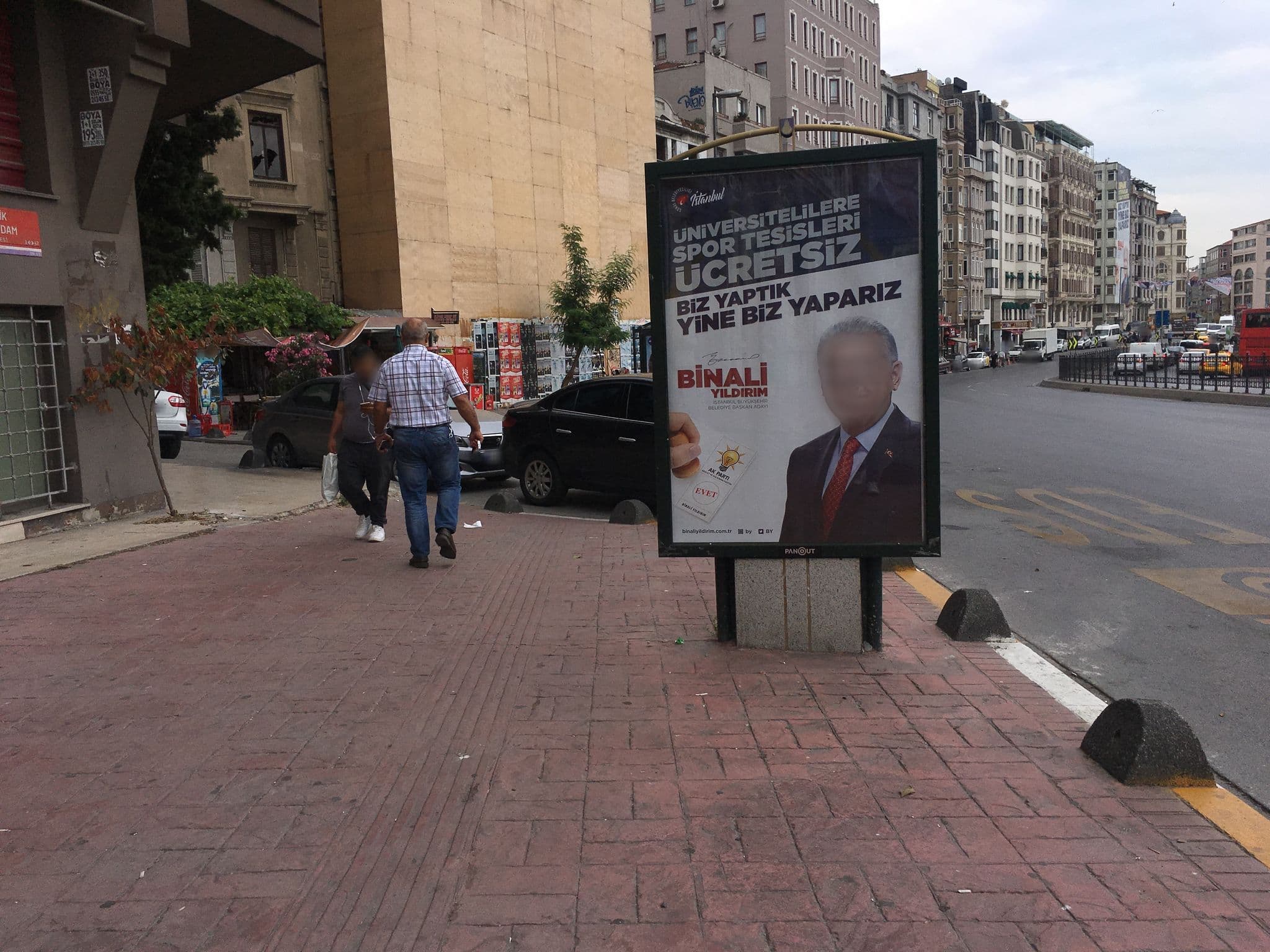 Street view near Taksim Terrace Hotel, Eminönü — © 1ferdi (CC BY-SA · Mapillary)