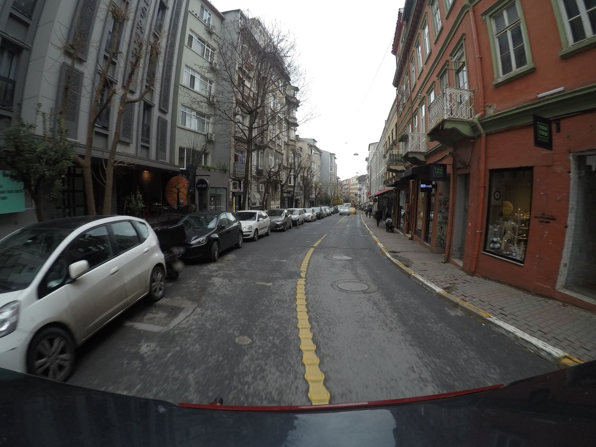 Street view near Istanbul Taksim Hostel, Eminönü — © chrisbeddow (CC BY-SA · Mapillary)