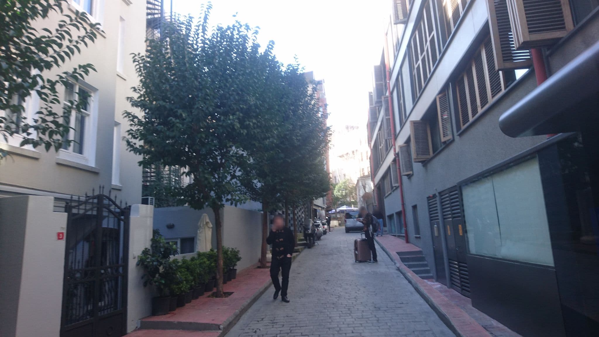 Street view near Noah's Suite&Hostel, Eminönü — © ferhat6155 (CC BY-SA · Mapillary)
