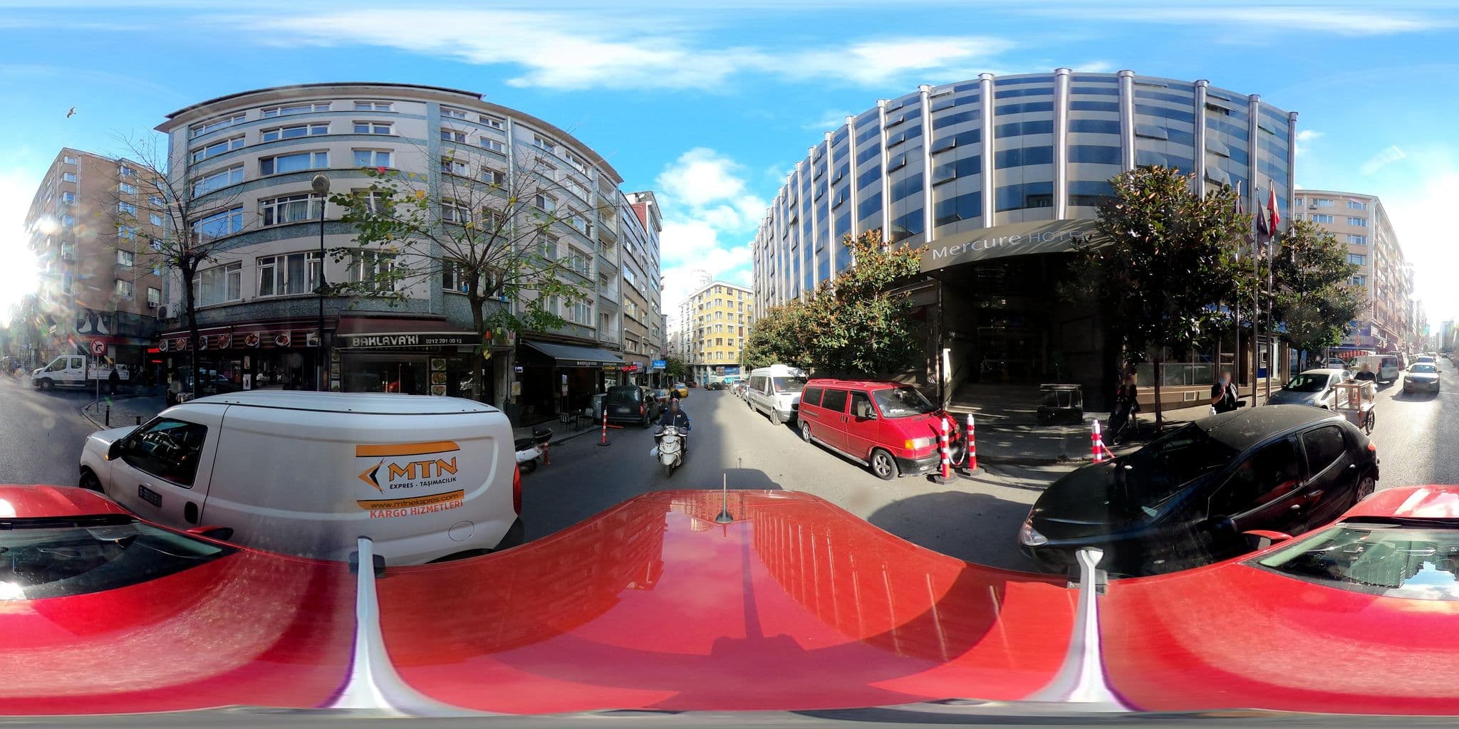Street view near Port Maliq Shopping, Şişli — © yturkmenoglu (CC BY-SA · Mapillary)