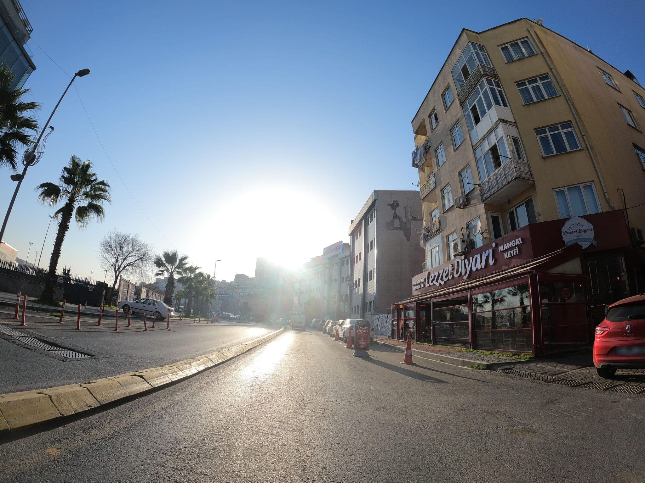 Street view near taraklı termal satış ofisi, Şişli — © 58zarali (CC BY-SA · Mapillary)
