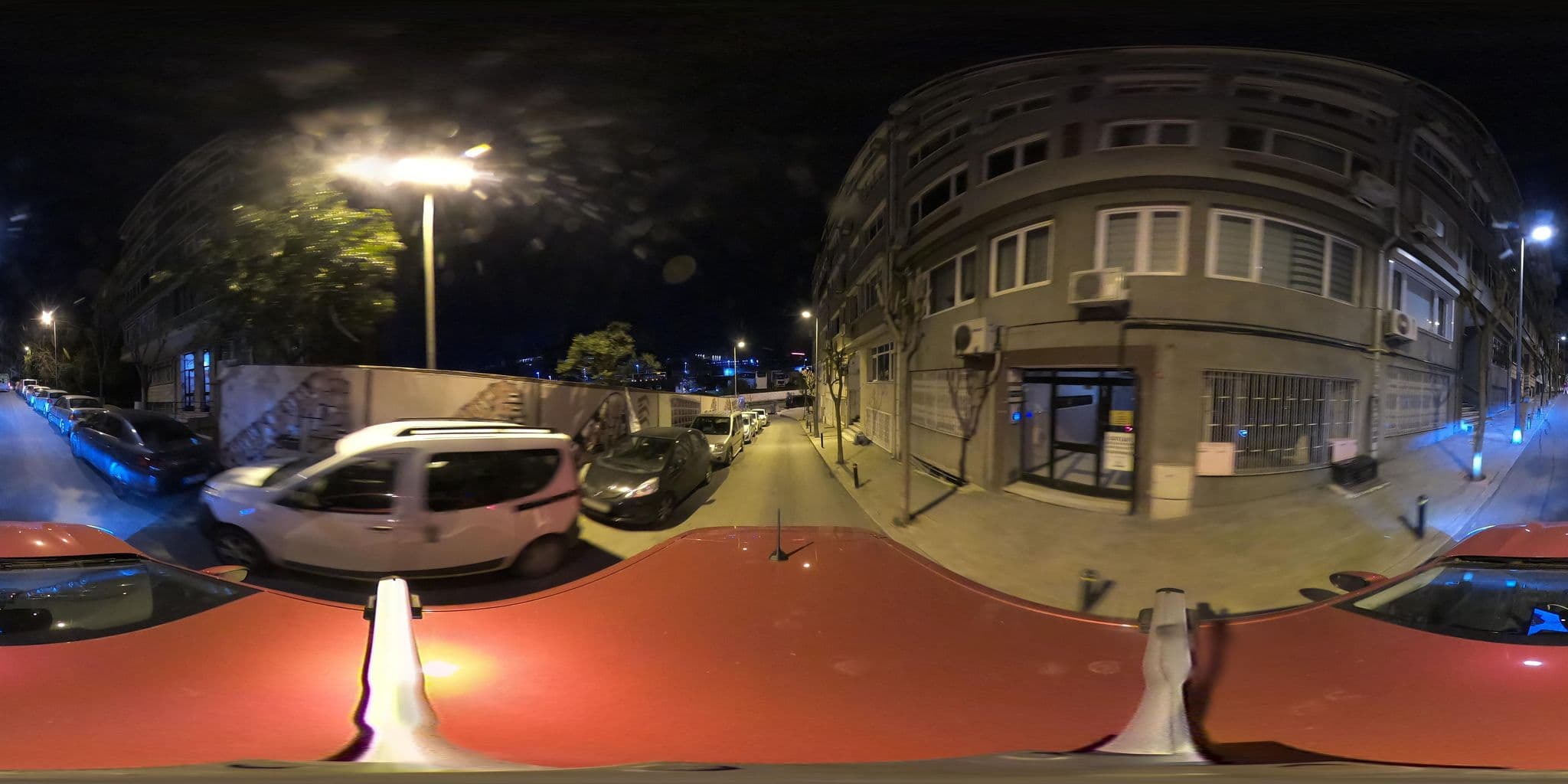 Street view near Özge Turizm, Şişli — © ademturkmen (CC BY-SA · Mapillary)