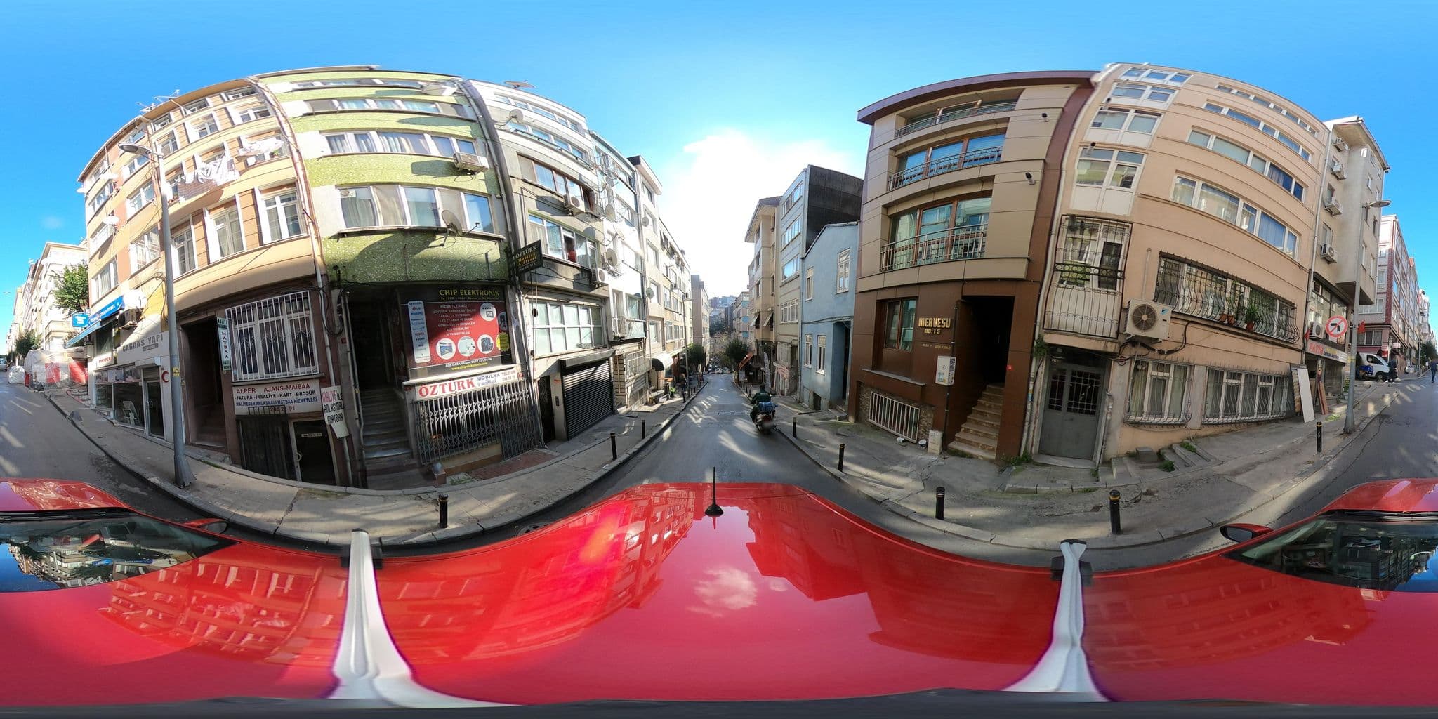 Street view near Ramada Plaza Lobby Lounge, Şişli — © yturkmenoglu (CC BY-SA · Mapillary)