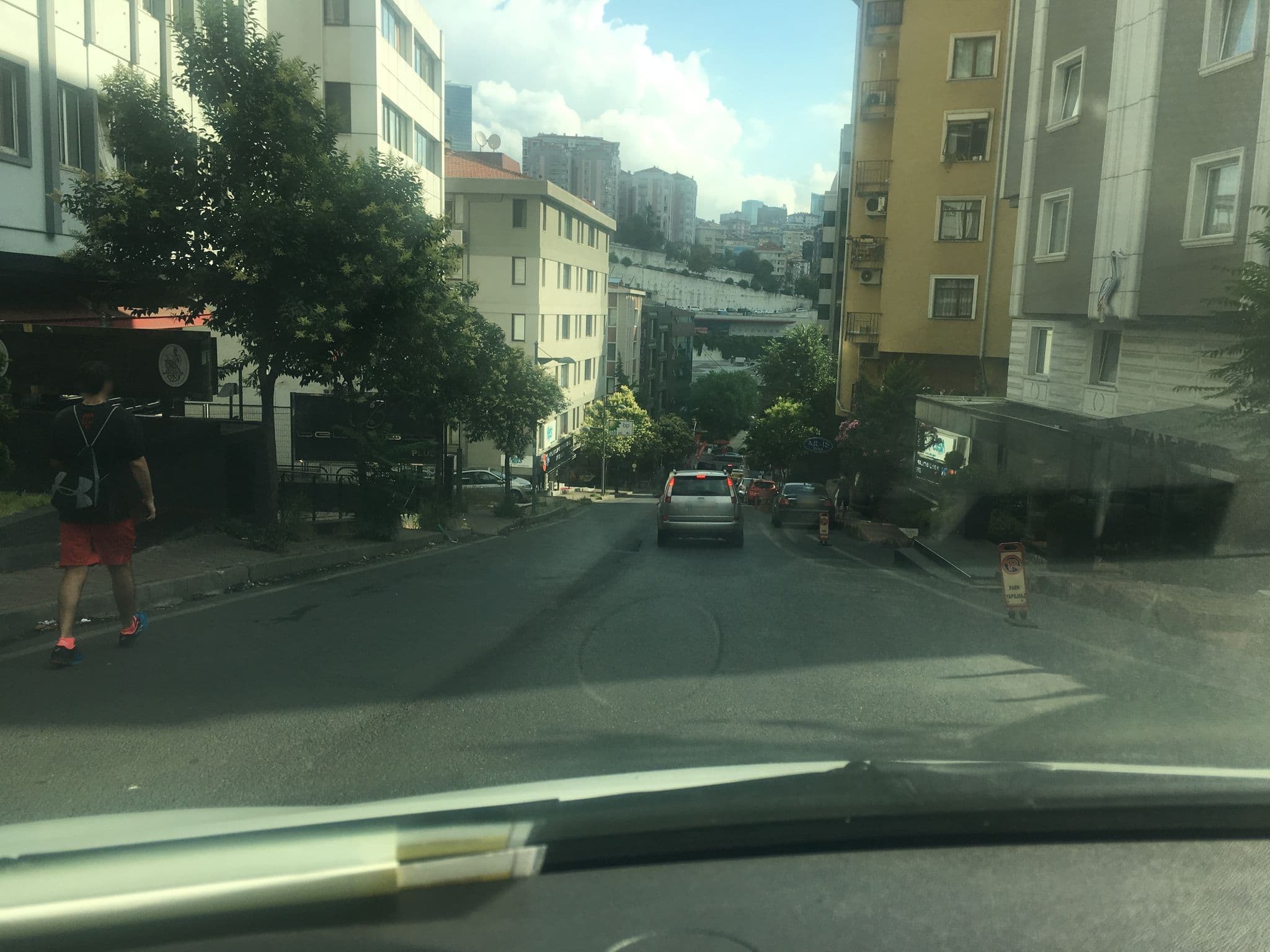 Street view near Semsan Otel, Şişli — © myusufuyan (CC BY-SA · Mapillary)