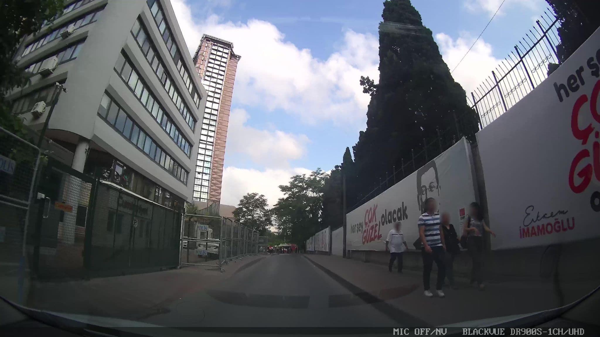 Street view near Belle Maison Residance & Hotel, Şişli — © ahmetegri (CC BY-SA · Mapillary)