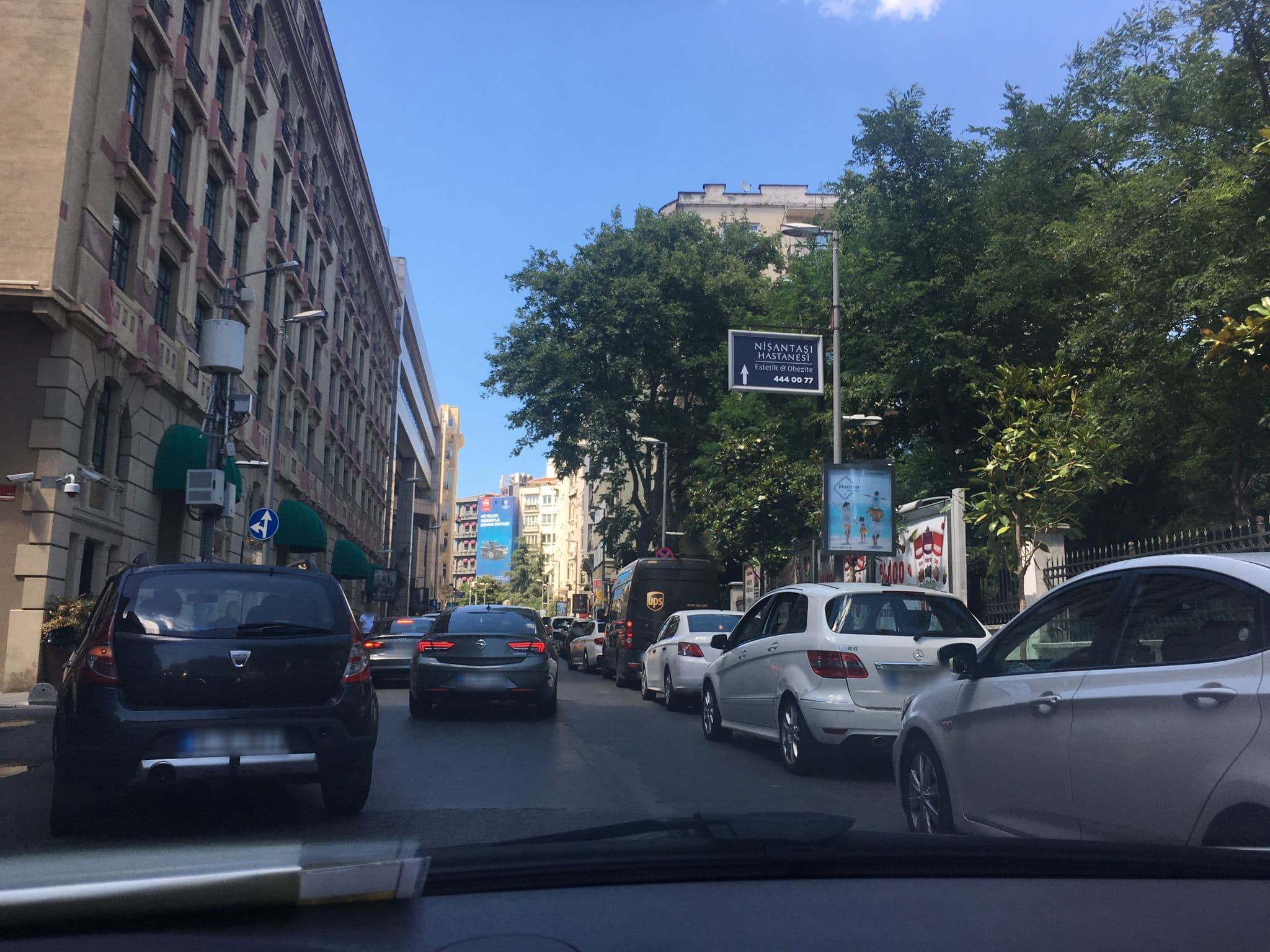 Street view near Room 617, Şişli — © myusufuyan (CC BY-SA · Mapillary)