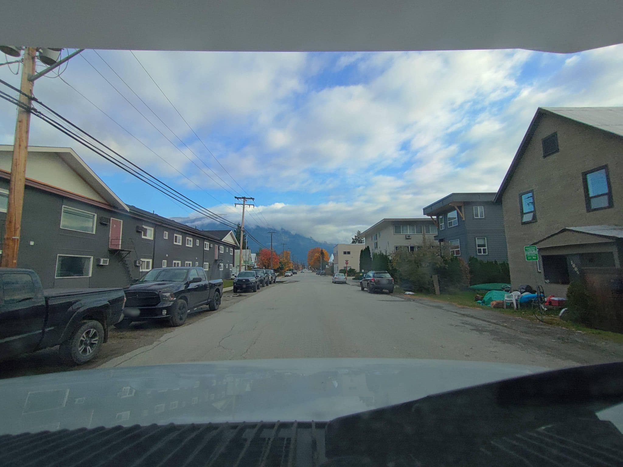 Street view near Courthouse Inn Revelstoke, Big Eddy — © kibour (CC BY-SA · Mapillary)