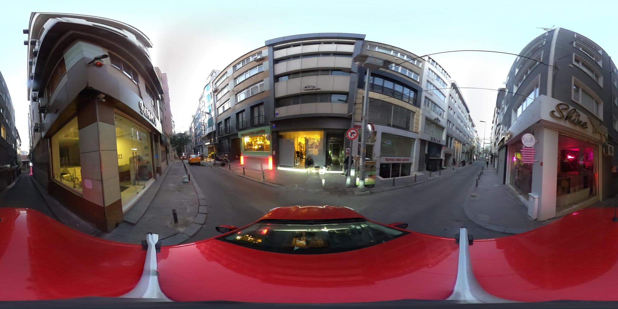 Street view near RedMont Hotel Nişantaşı, Şişli — © ademturkmen (CC BY-SA · Mapillary)
