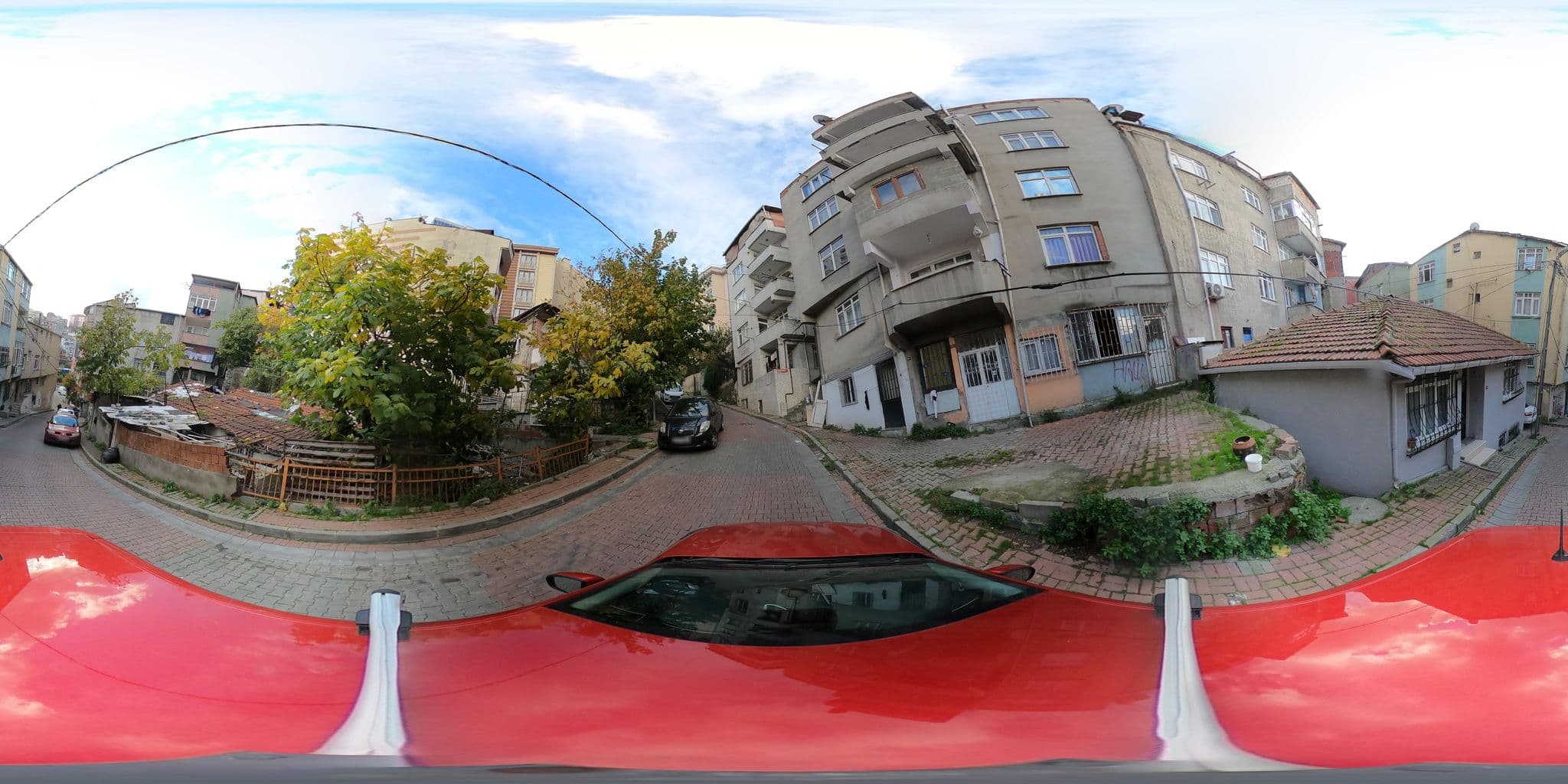 Street view near Ciiiiisssssssz! Gulbag Oznur's Villagee, Şişli — © ademturkmen (CC BY-SA · Mapillary)
