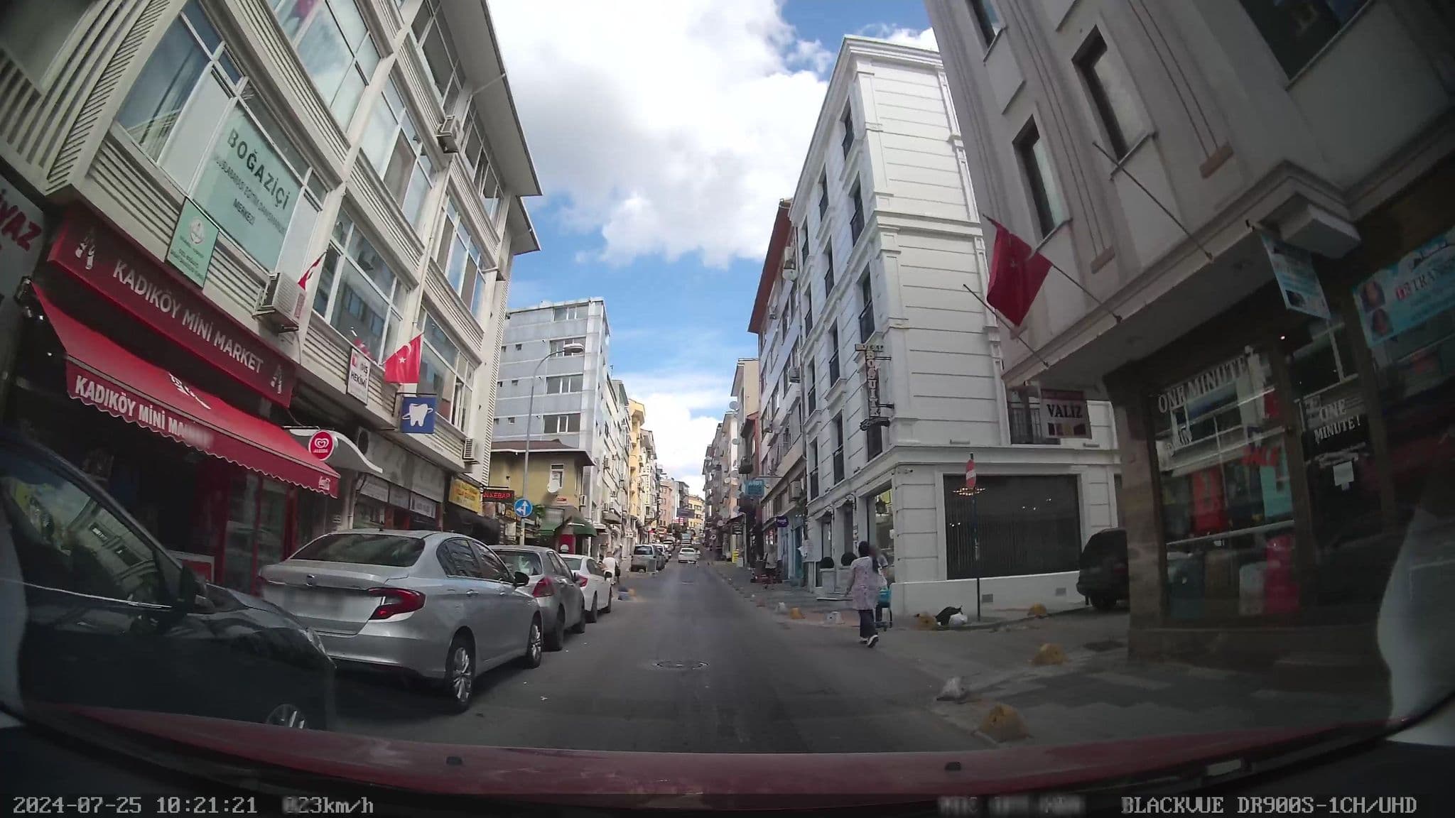 Street view near Hotel Bossuite Business, Salacak — © unen (CC BY-SA · Mapillary)