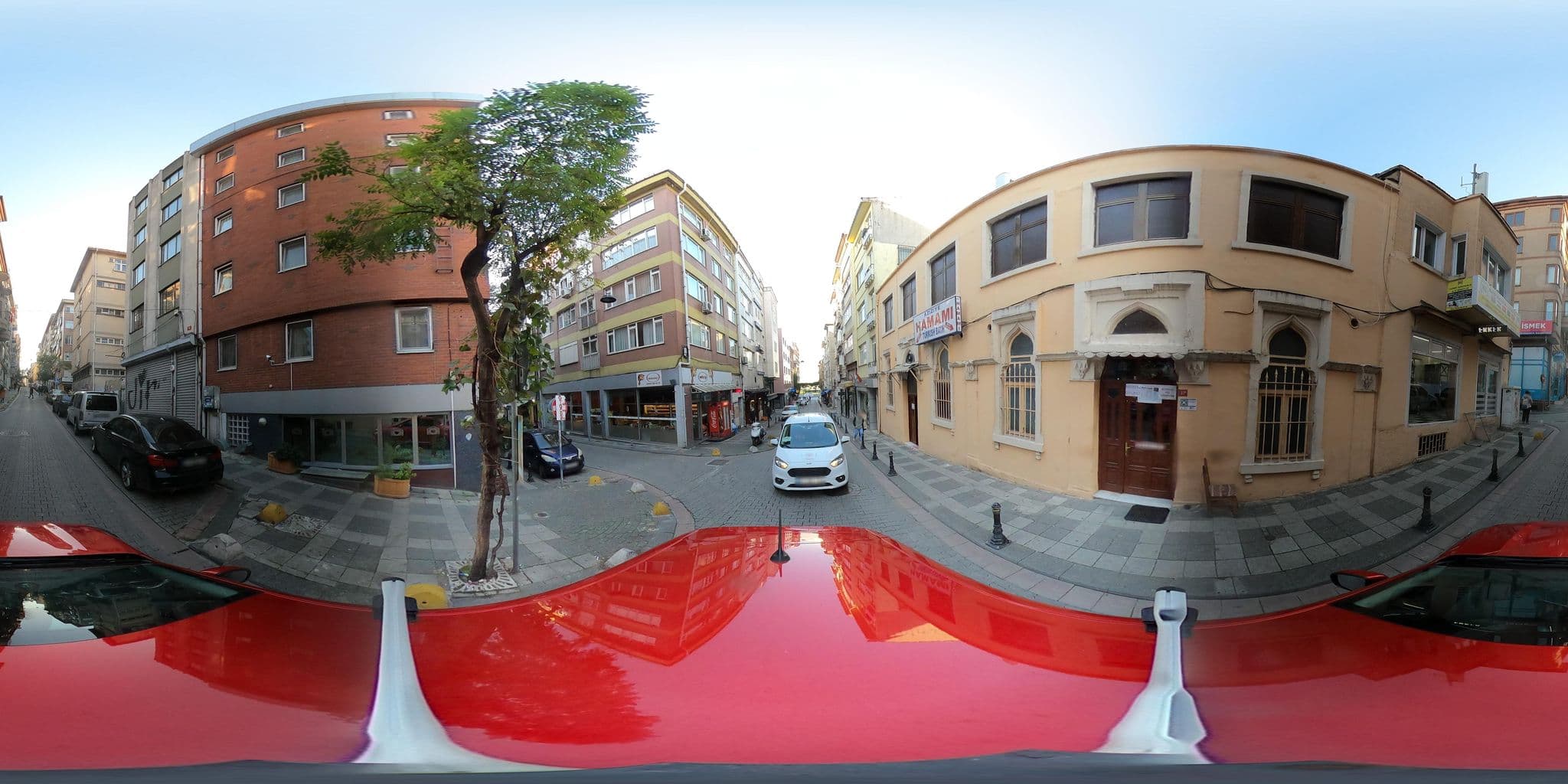 Street view near Konak Hotel Kadikoy, Salacak — © ademturkmen (CC BY-SA · Mapillary)