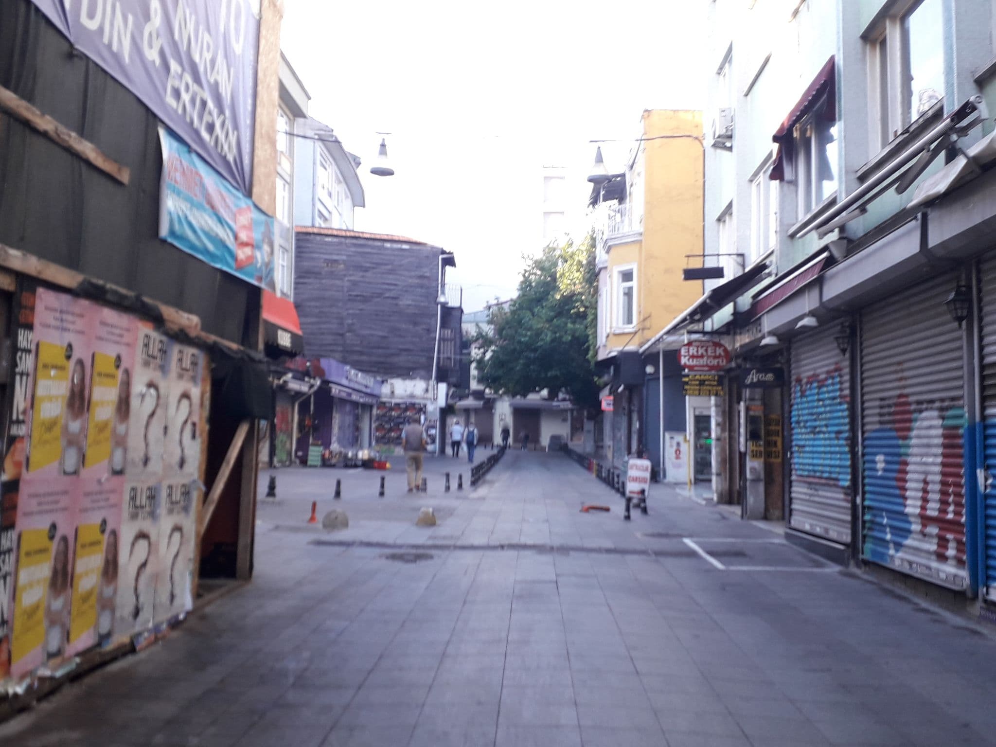 Street view near Moda Hostel, Salacak — © orkut (CC BY-SA · Mapillary)