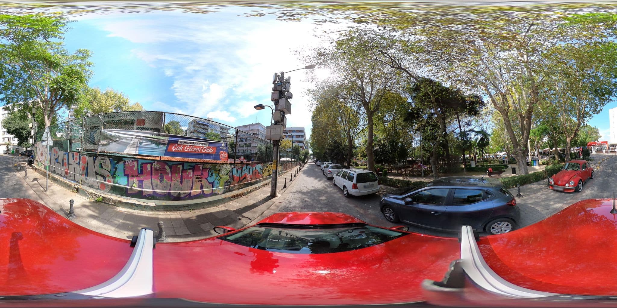 Street view near Anadolu clubu otel buyukada, Salacak — © ademturkmen (CC BY-SA · Mapillary)