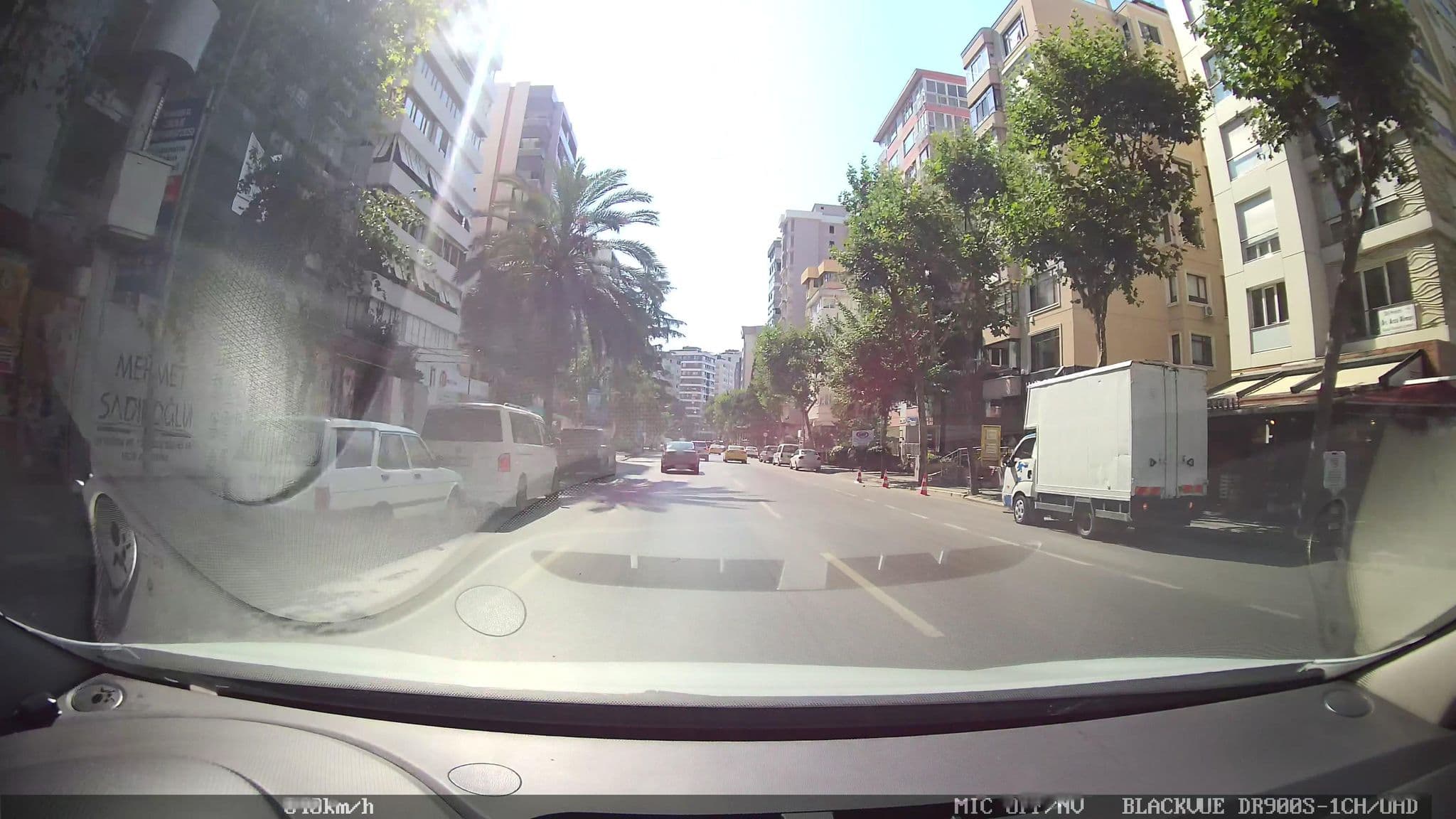 Street view near hilton, Altunizade — © yigidofurki (CC BY-SA · Mapillary)