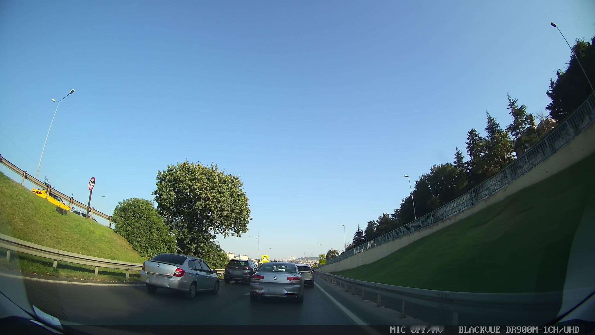 Street view near Novotel Fri Cephe Şantiyesi, Yıldız — © asturksever (CC BY-SA · Mapillary)