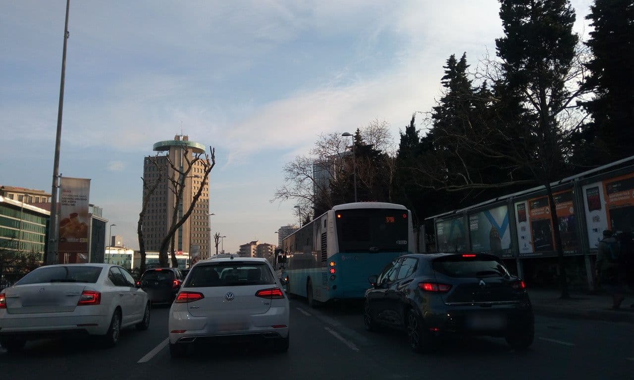 Street view near The Istanbul Edition, Levent — © erdoganksgn (CC BY-SA · Mapillary)