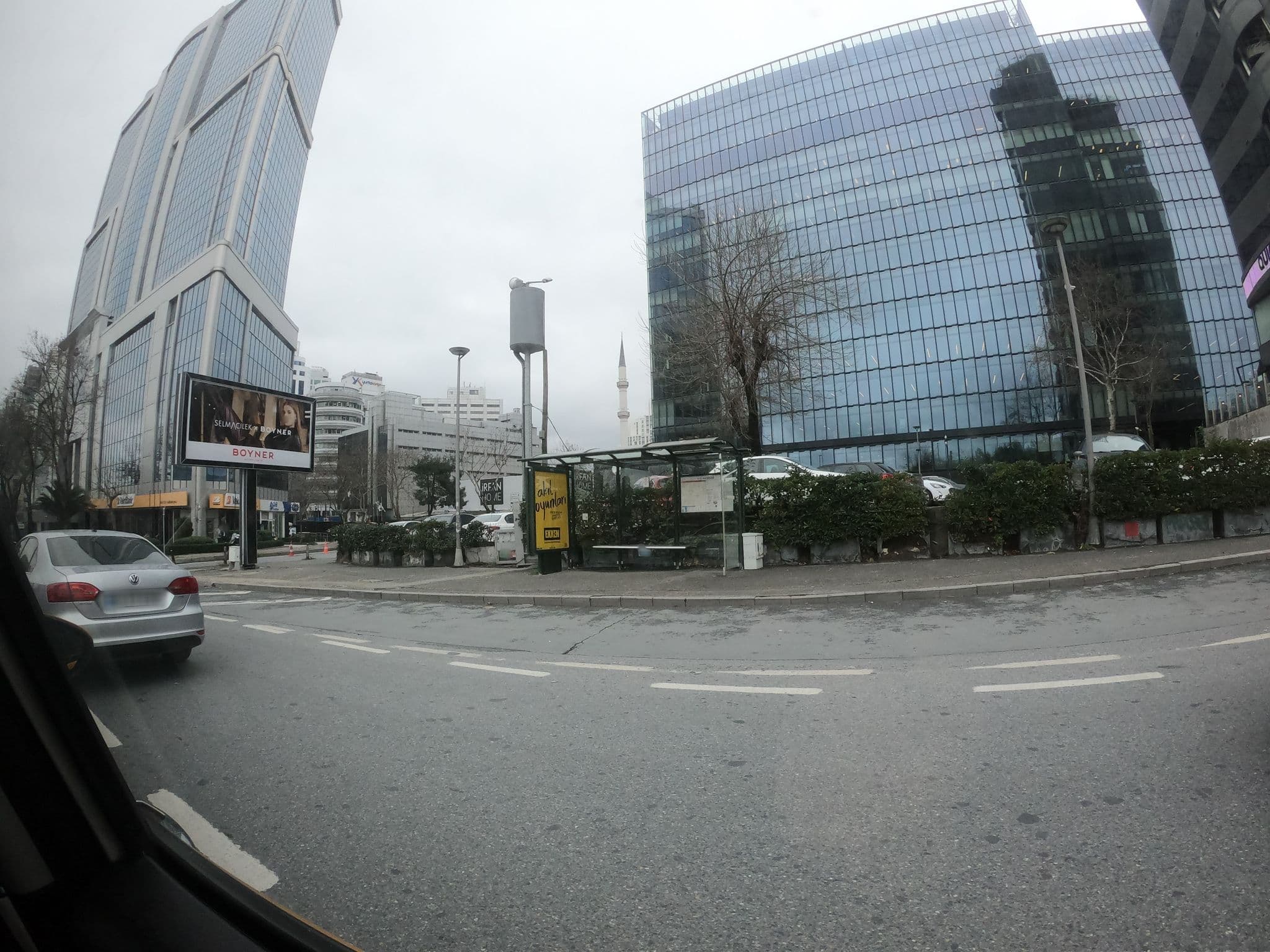 Street view near Room #1915, Maslak — © ferahkoksal (CC BY-SA · Mapillary)