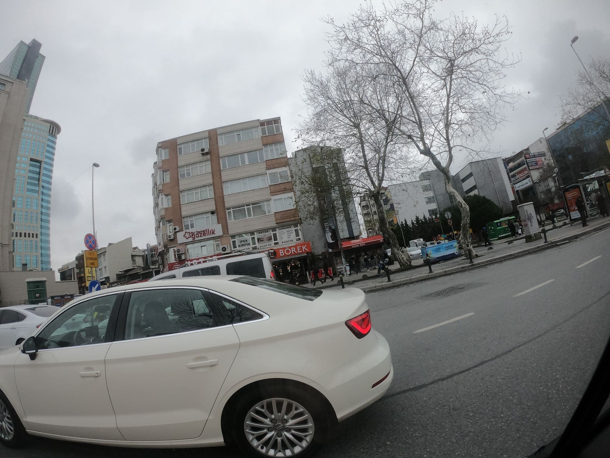 Street view near Levent Hotel Istanbul, Levent — © ferahkoksal (CC BY-SA · Mapillary)