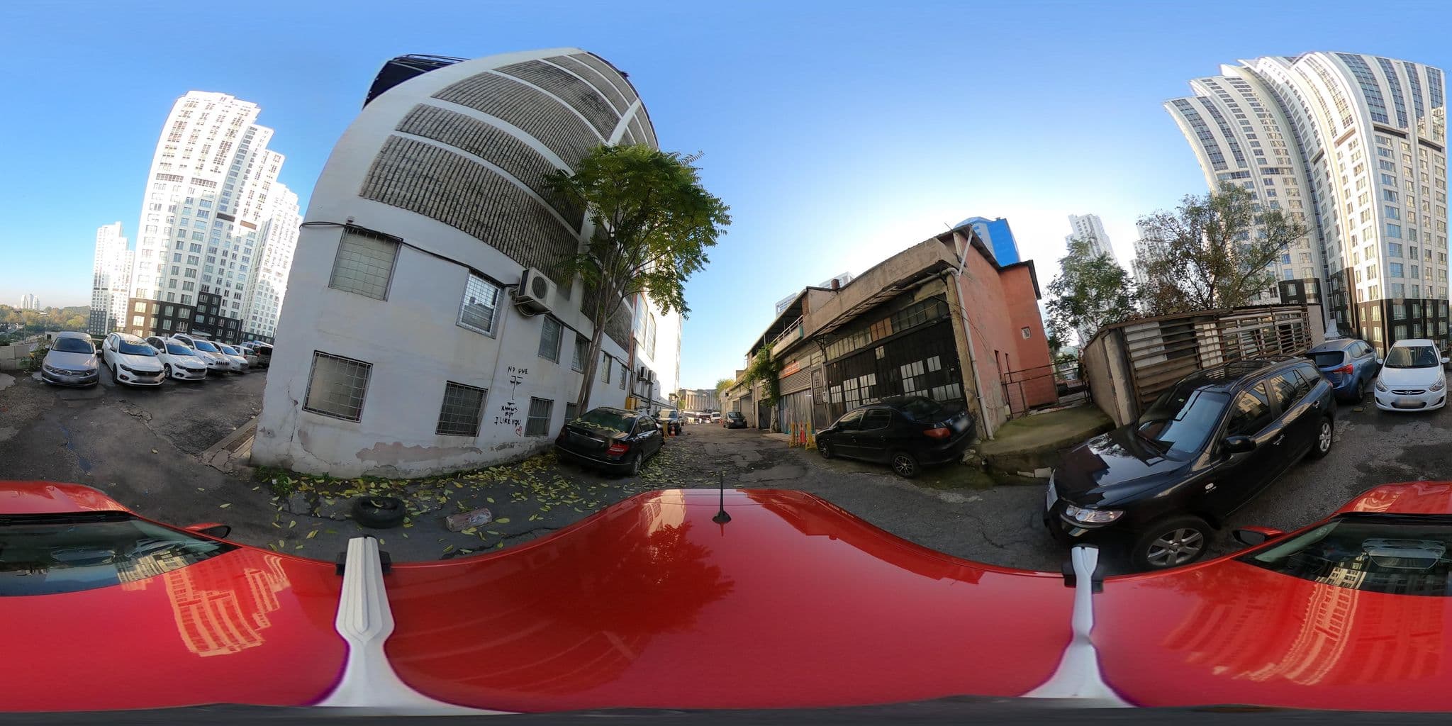 Street view near Hilton İstanbul Maslak, Maslak — © ademturkmen (CC BY-SA · Mapillary)