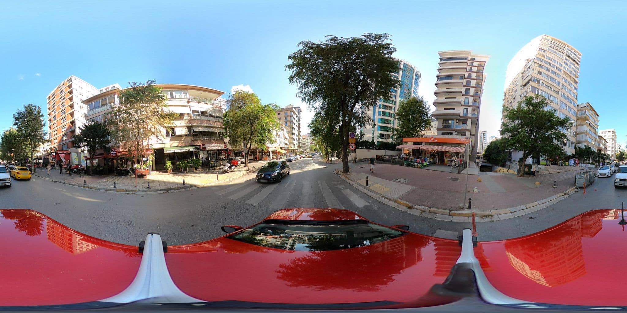 Street view near LEWENT PALACE, Ataşehir — © ademturkmen (CC BY-SA · Mapillary)