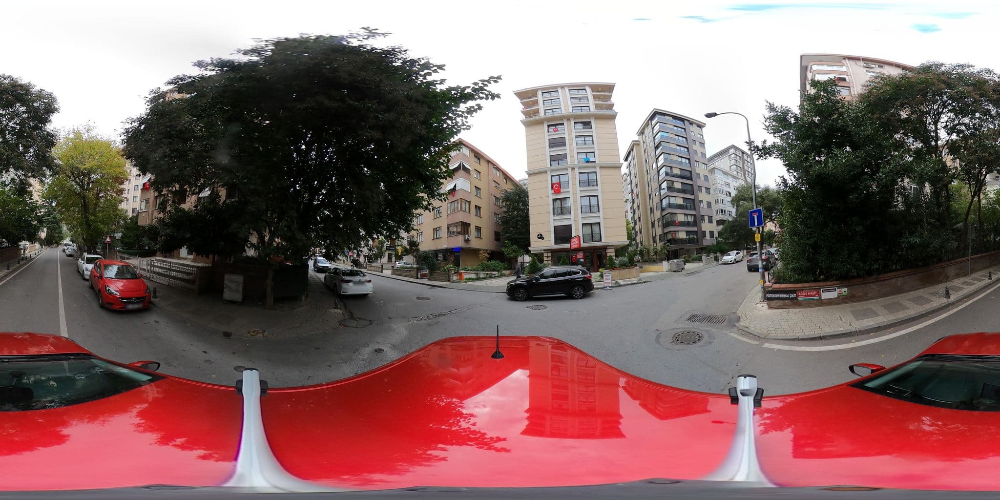 Street view near ilhanlar palace, Ataşehir — © ademturkmen (CC BY-SA · Mapillary)