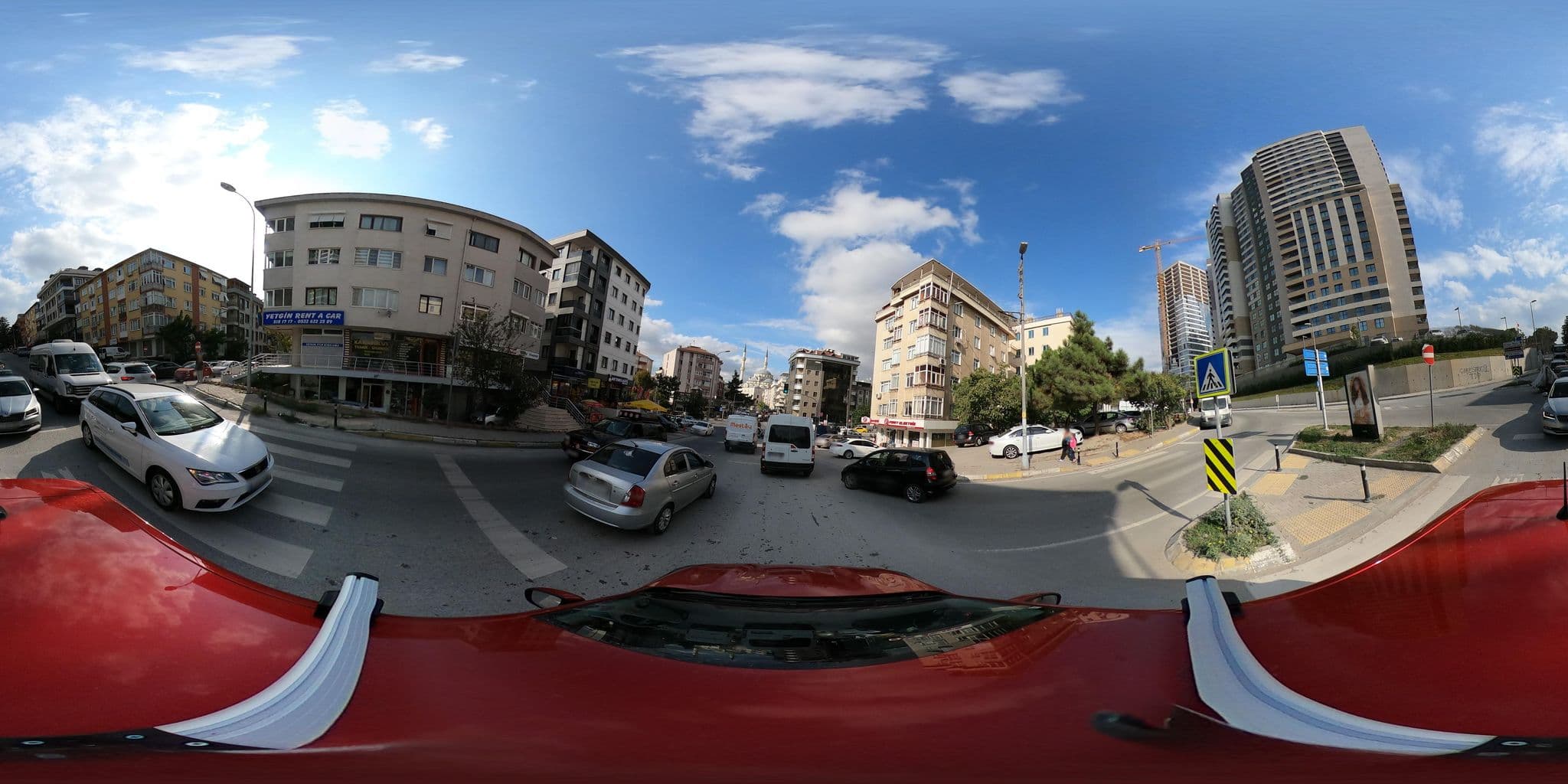 Street view near Karayollari Sosyal Tesisleri, Maltepe — © ademturkmen (CC BY-SA · Mapillary)