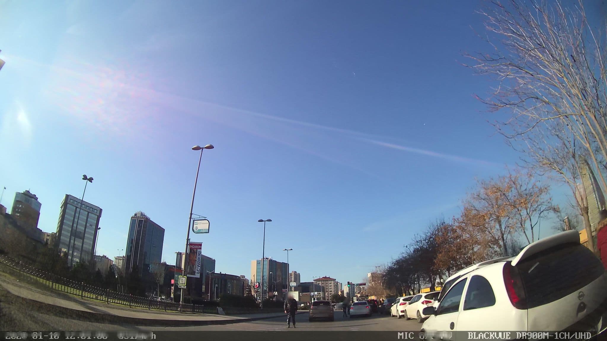 Street view near Radisson Blue Hotel Atasehir, Ataşehir — © yercizenler (CC BY-SA · Mapillary)