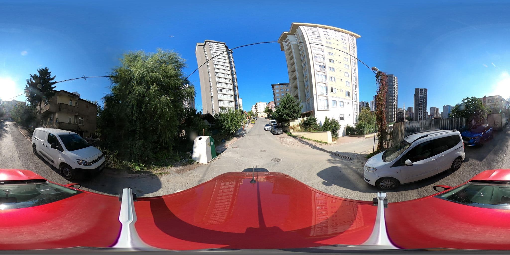 Street view near Nish Suites | Ataşehir, Umraniye — © ademturkmen (CC BY-SA · Mapillary)