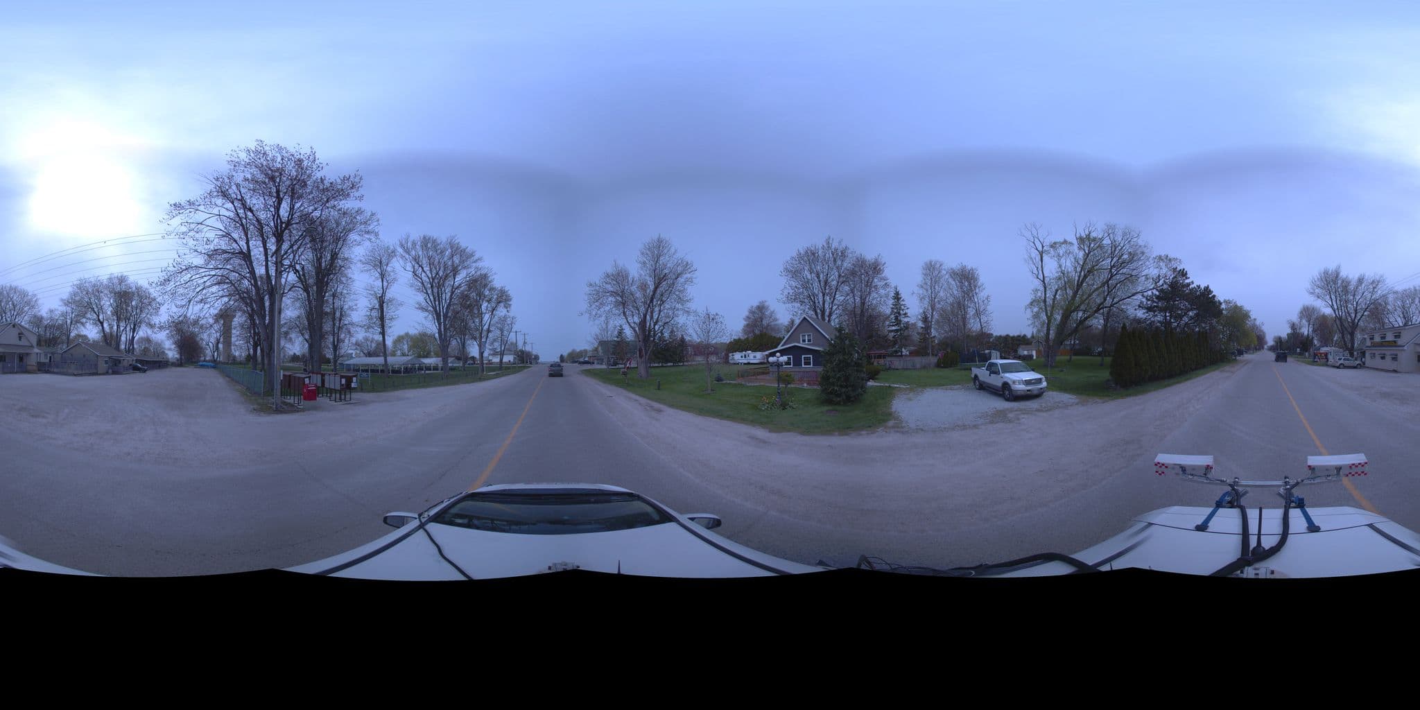 Street view near Parkside Cabins, Wallaceburg — © cholloway (CC BY-SA · Mapillary)