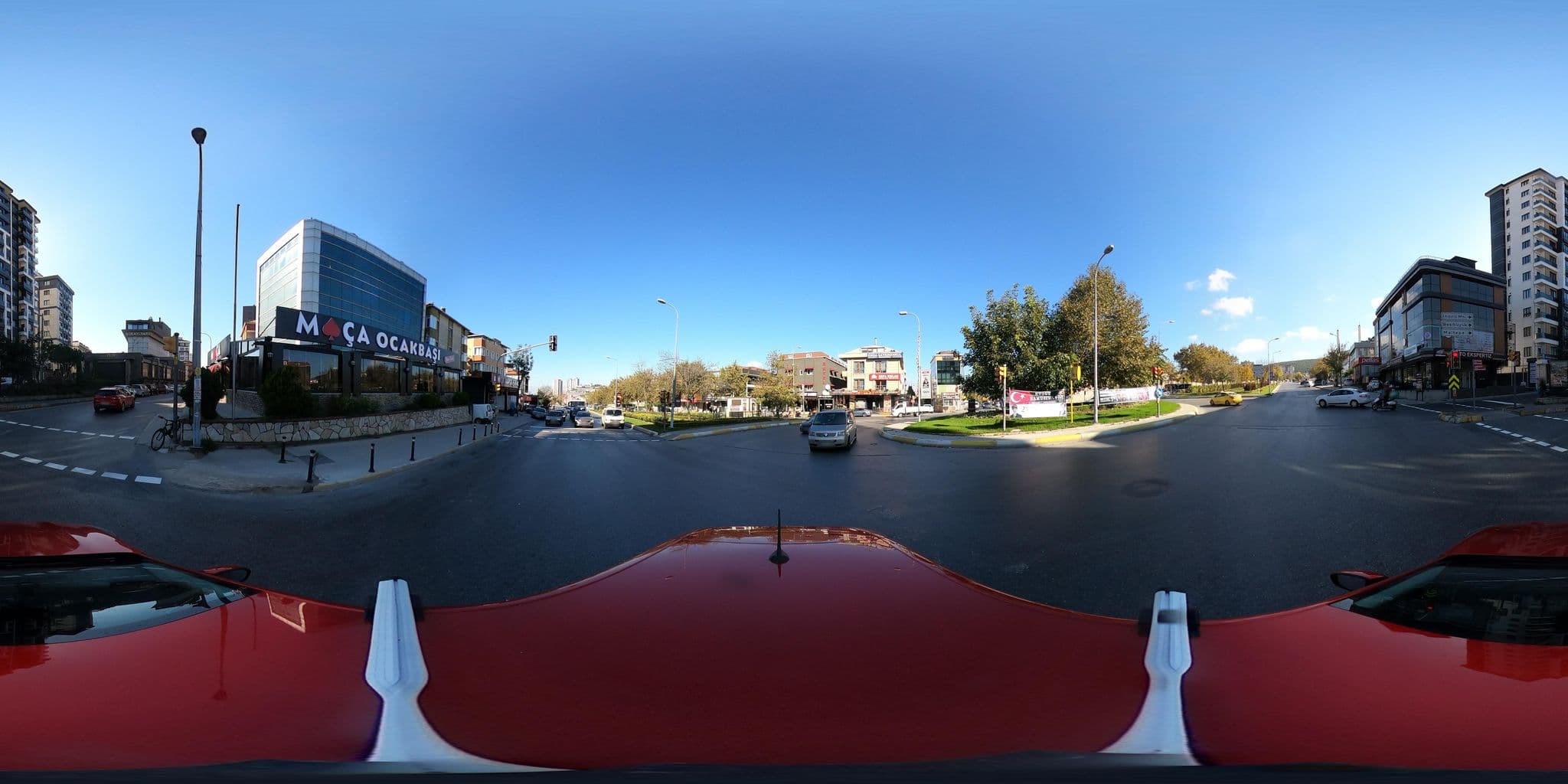 Street view near Bıg Boss Otel, Ataşehir — © ademturkmen (CC BY-SA · Mapillary)