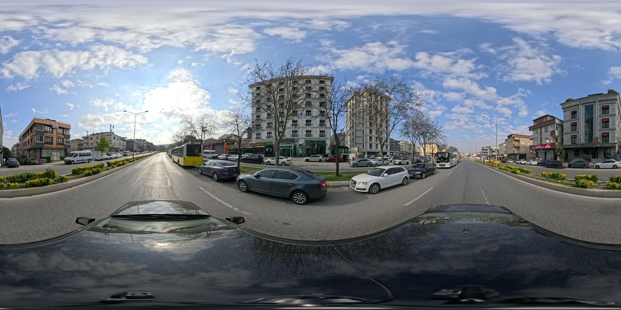 Street view near İPEKÇİ GOLD OTEL İSTANBUL, Ataşehir — © burakonder (CC BY-SA · Mapillary)