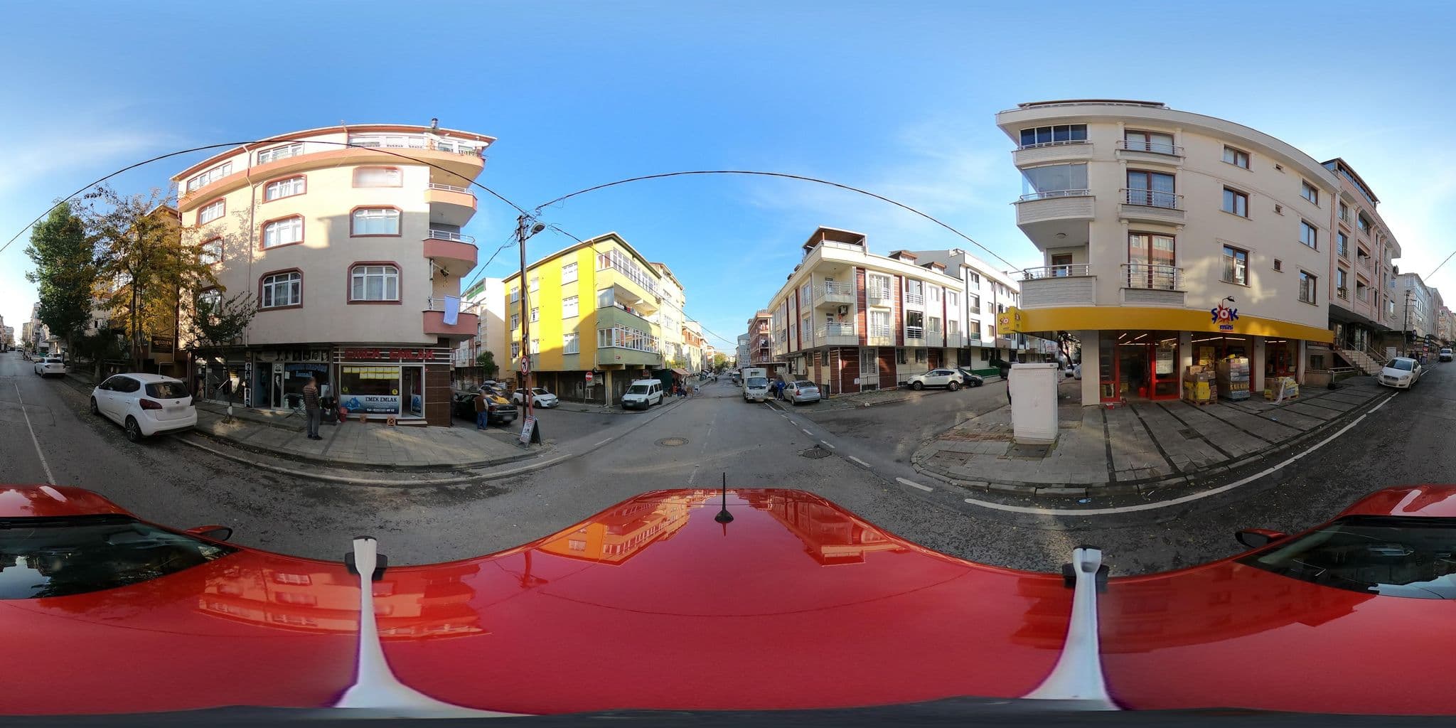 Street view near Horumİstanbul Palace Otel & Spa, Sancaktepe — © ademturkmen (CC BY-SA · Mapillary)