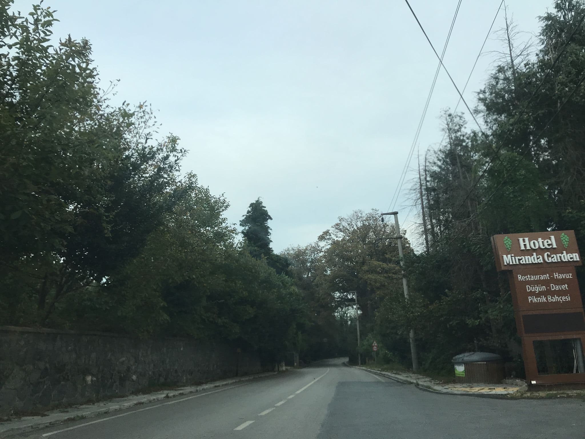 Street view near Synosse Park Hotel, Zerzavatçı — © ferahkoksal (CC BY-SA · Mapillary)