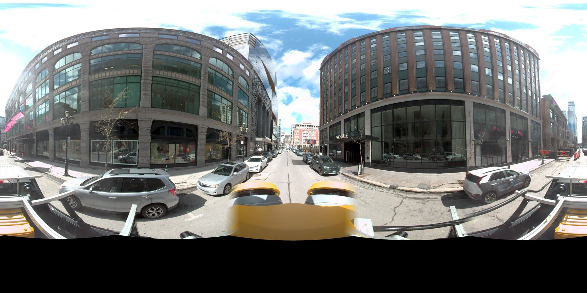 Street view near Ogilvy Hotel, Ville-Marie — © VdM (CC BY-SA · Mapillary)