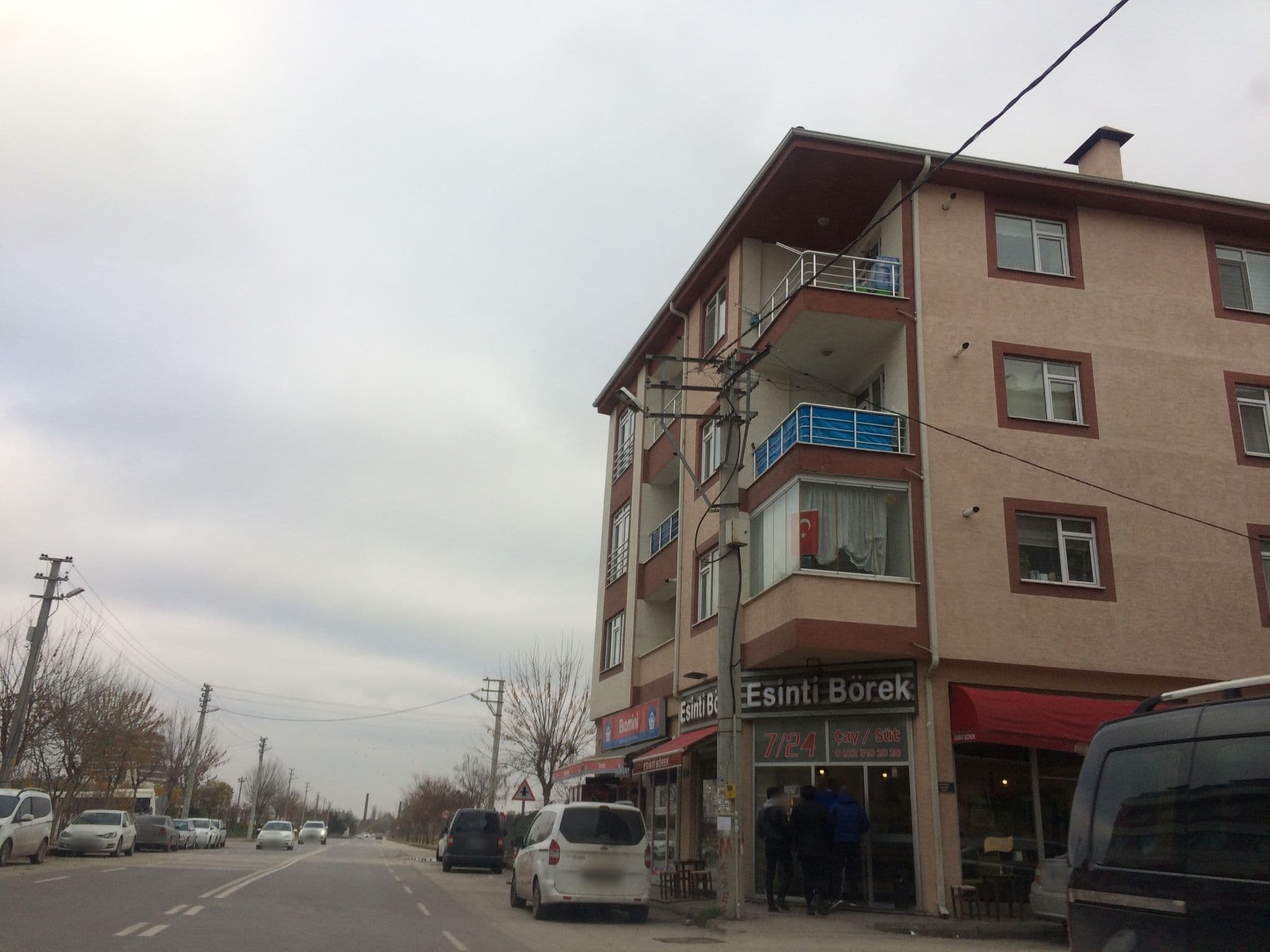 Street view near Horus paradise luxury resort, Eskişehir — © hilalla (CC BY-SA · Mapillary)