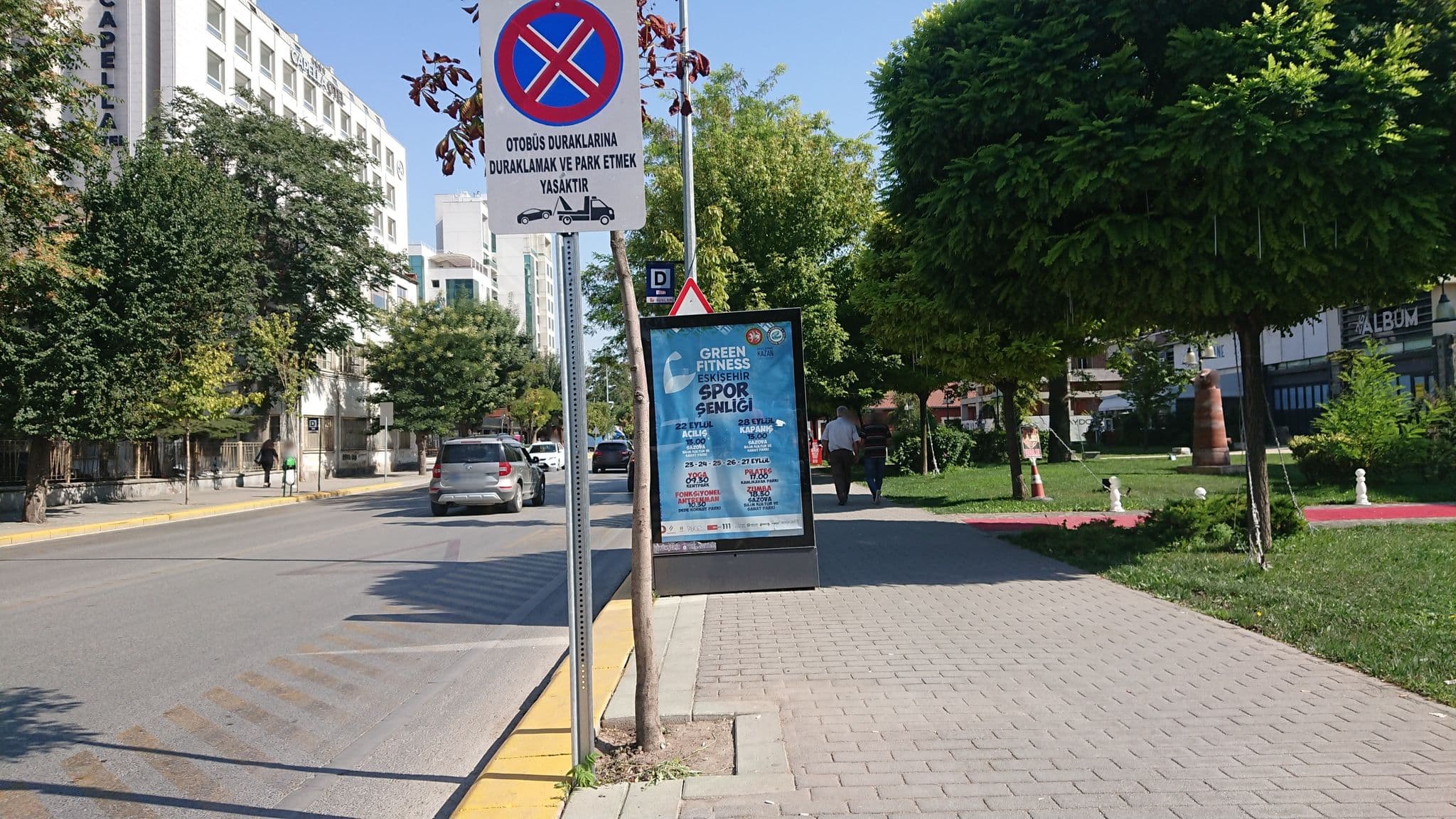 Street view near Aycapella Otel, Eskişehir — © kubikanber (CC BY-SA · Mapillary)