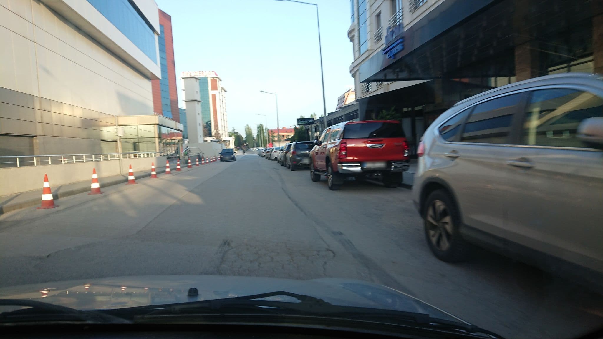 Street view near Divan Express Eskişehir, Eskişehir — © kubikanber (CC BY-SA · Mapillary)