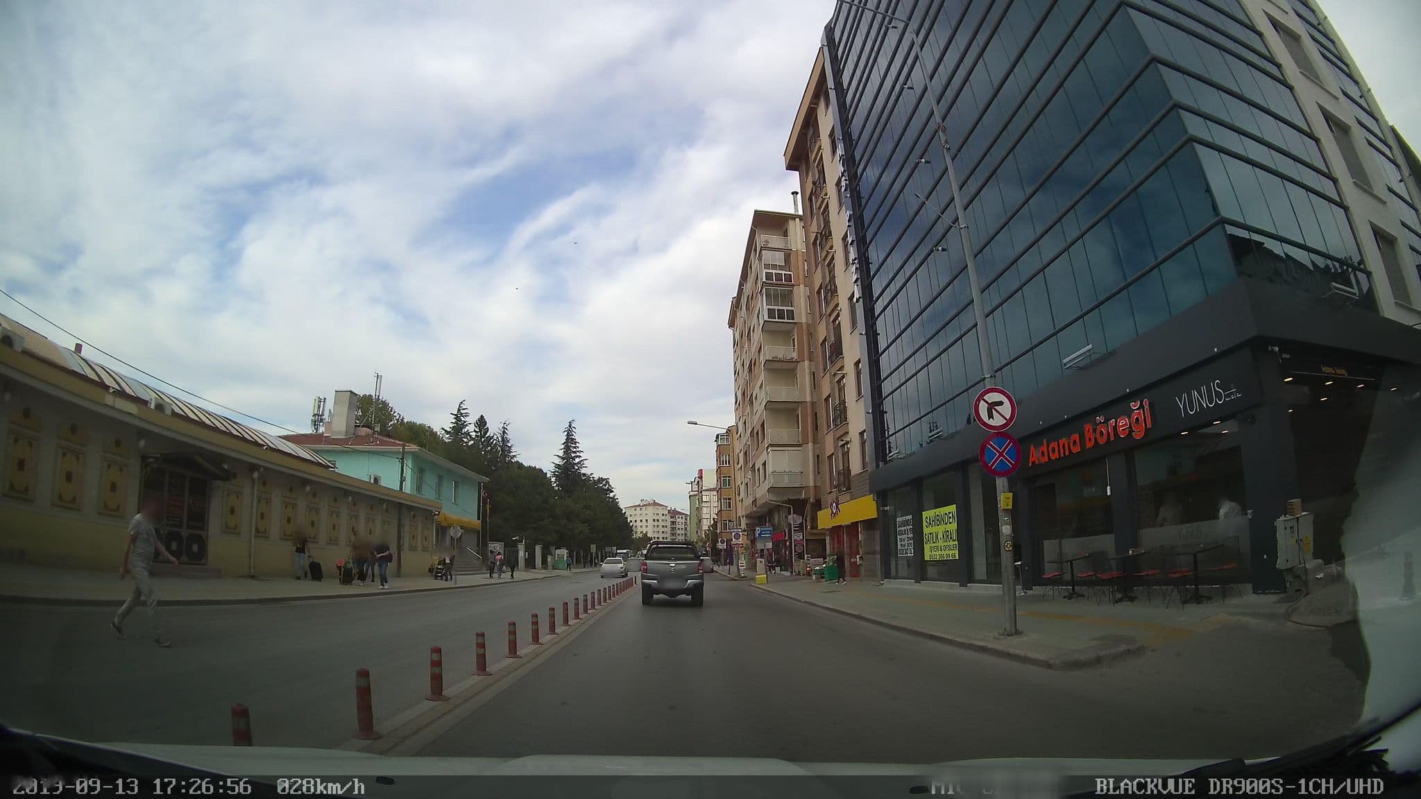 Street view near Başak Otel, Eskişehir — © yercizenler (CC BY-SA · Mapillary)