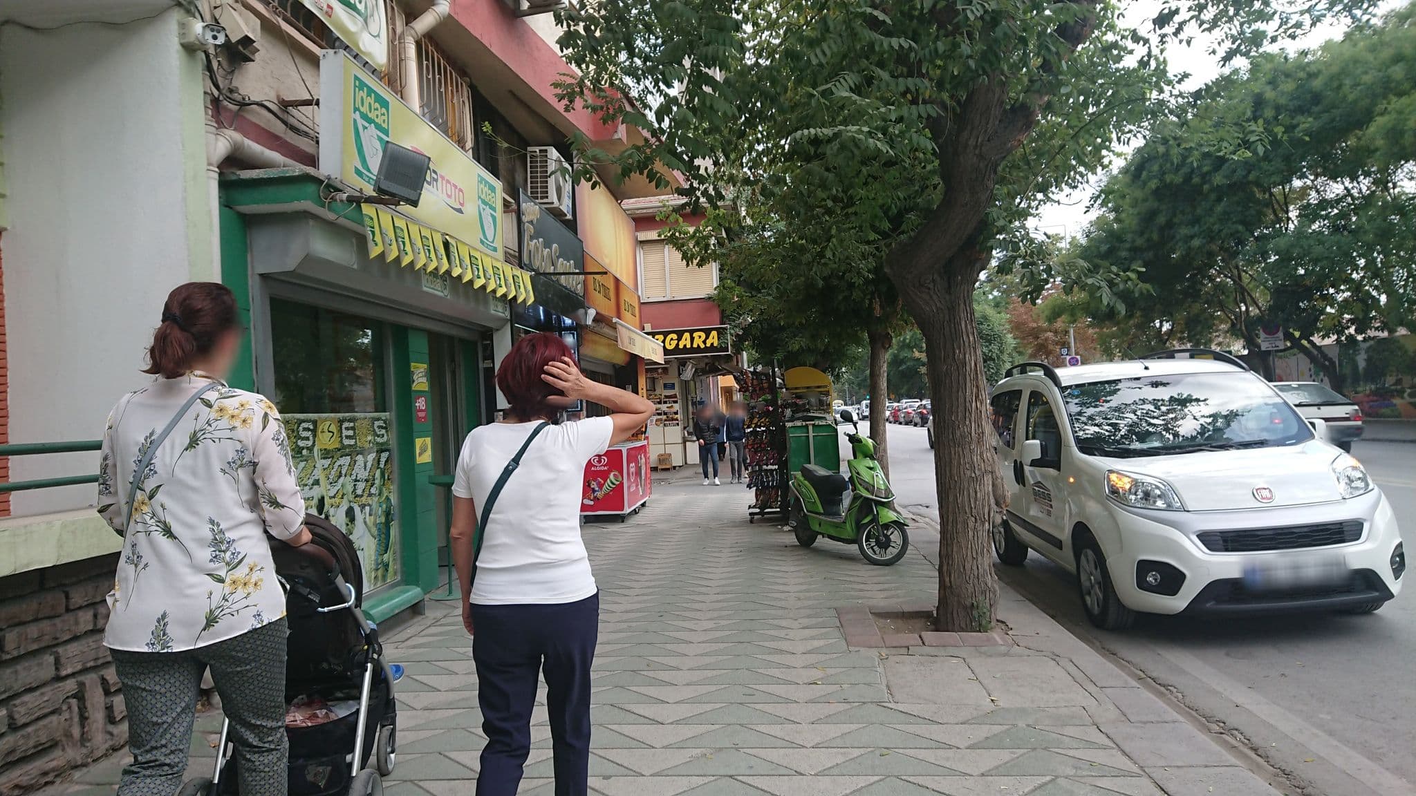 Street view near Asiwa Otel, Eskişehir — © kubikanber (CC BY-SA · Mapillary)