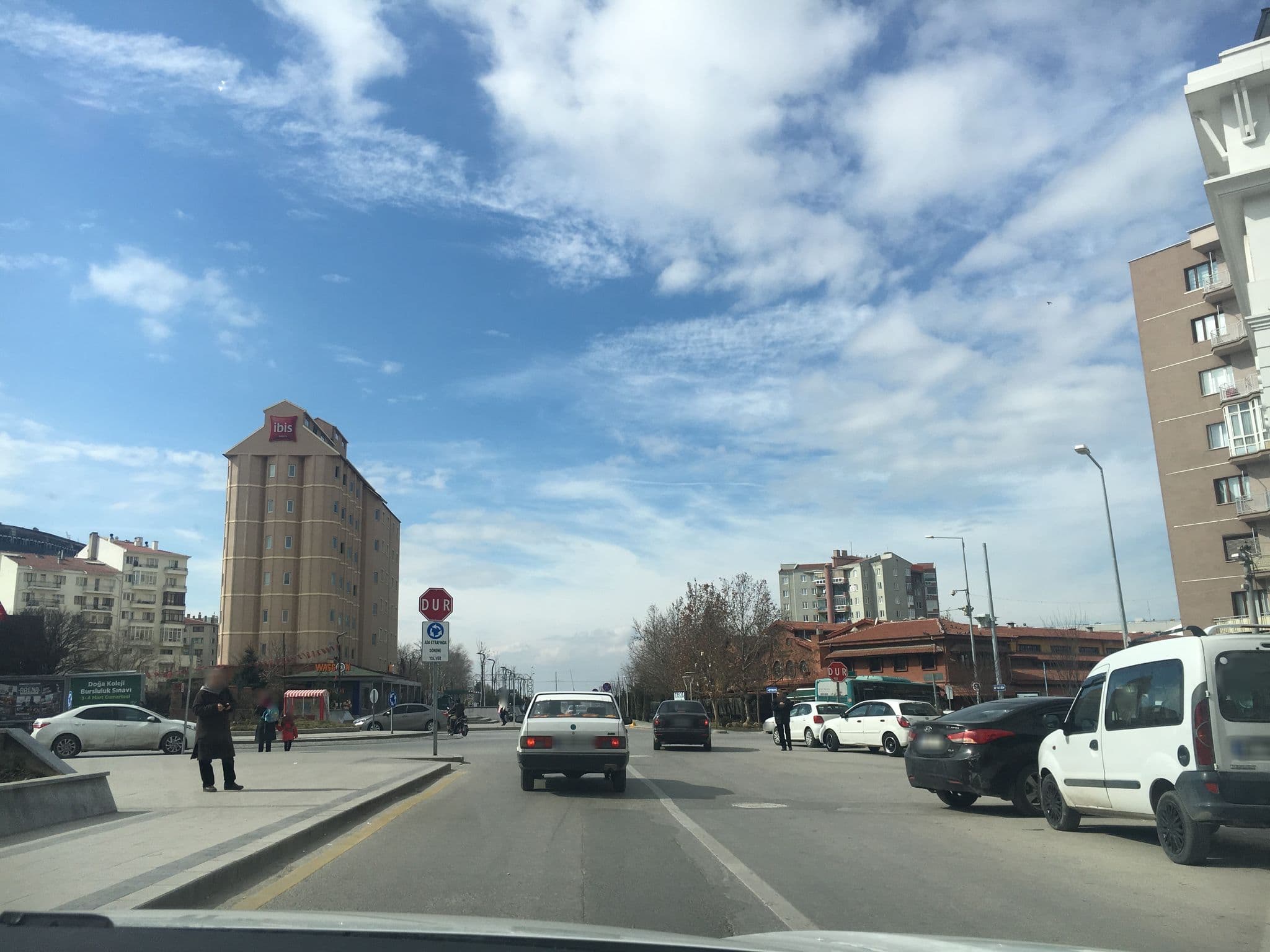 Street view near Arus Otel, Eskişehir — © semi (CC BY-SA · Mapillary)