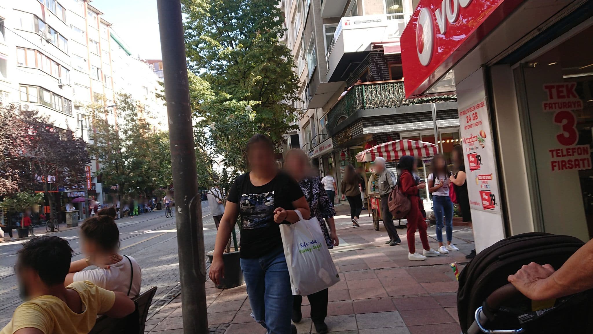 Street view near Eskişehir Butik Hotel | Pub, Eskişehir — © kubikanber (CC BY-SA · Mapillary)