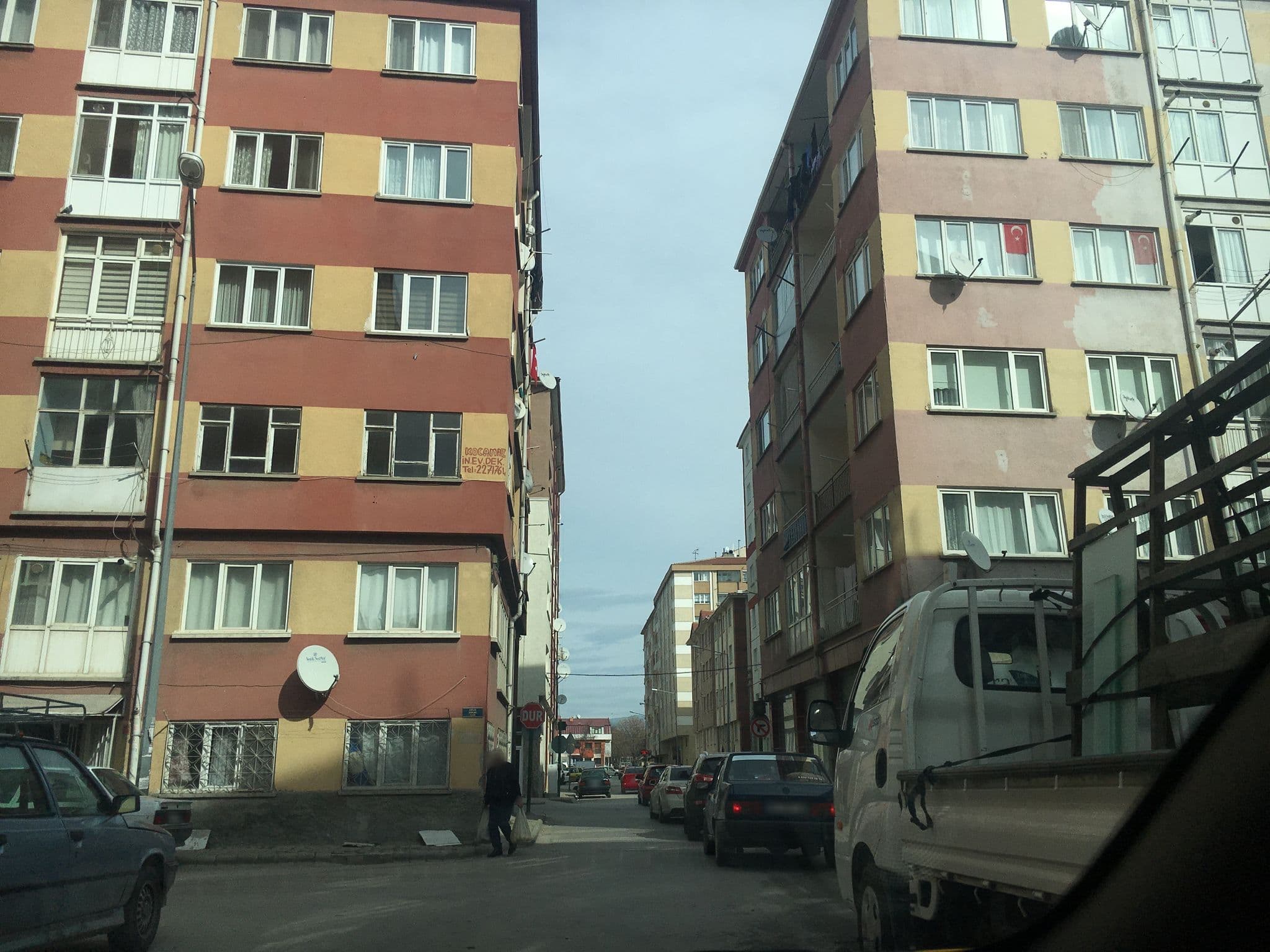 Street view near Algül Apart, Eskişehir — © semi (CC BY-SA · Mapillary)